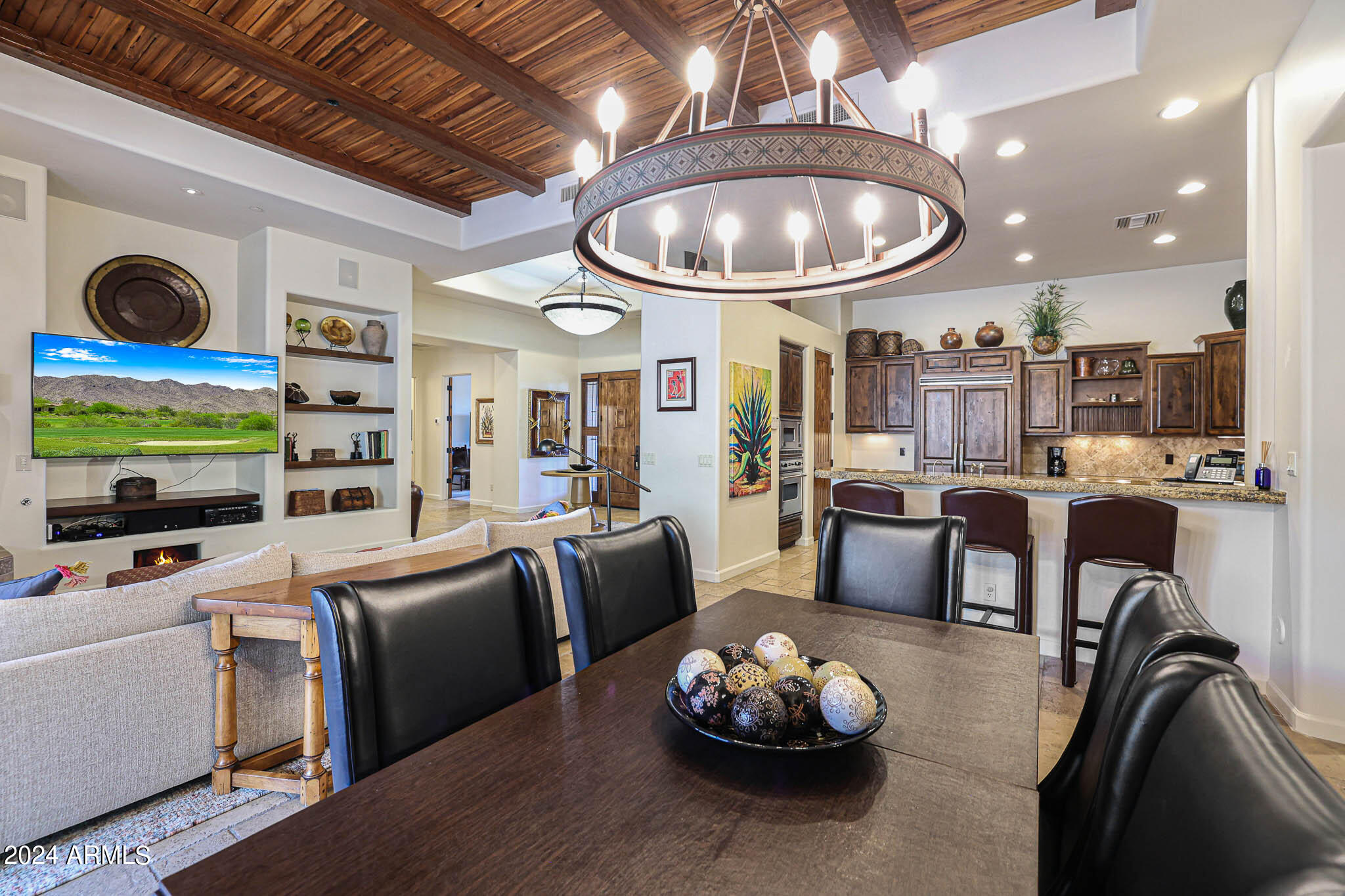The Rocks Club - Residential