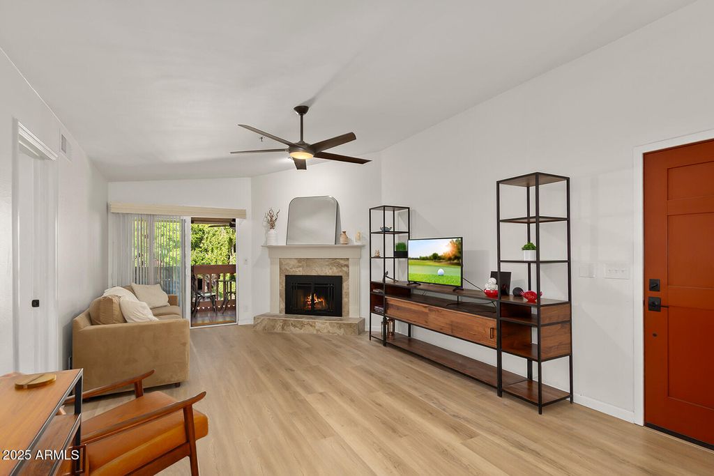 Photo of 3031 N Civic Center Plaza #345, Scottsdale, AZ 85251 (MLS # 6952151)