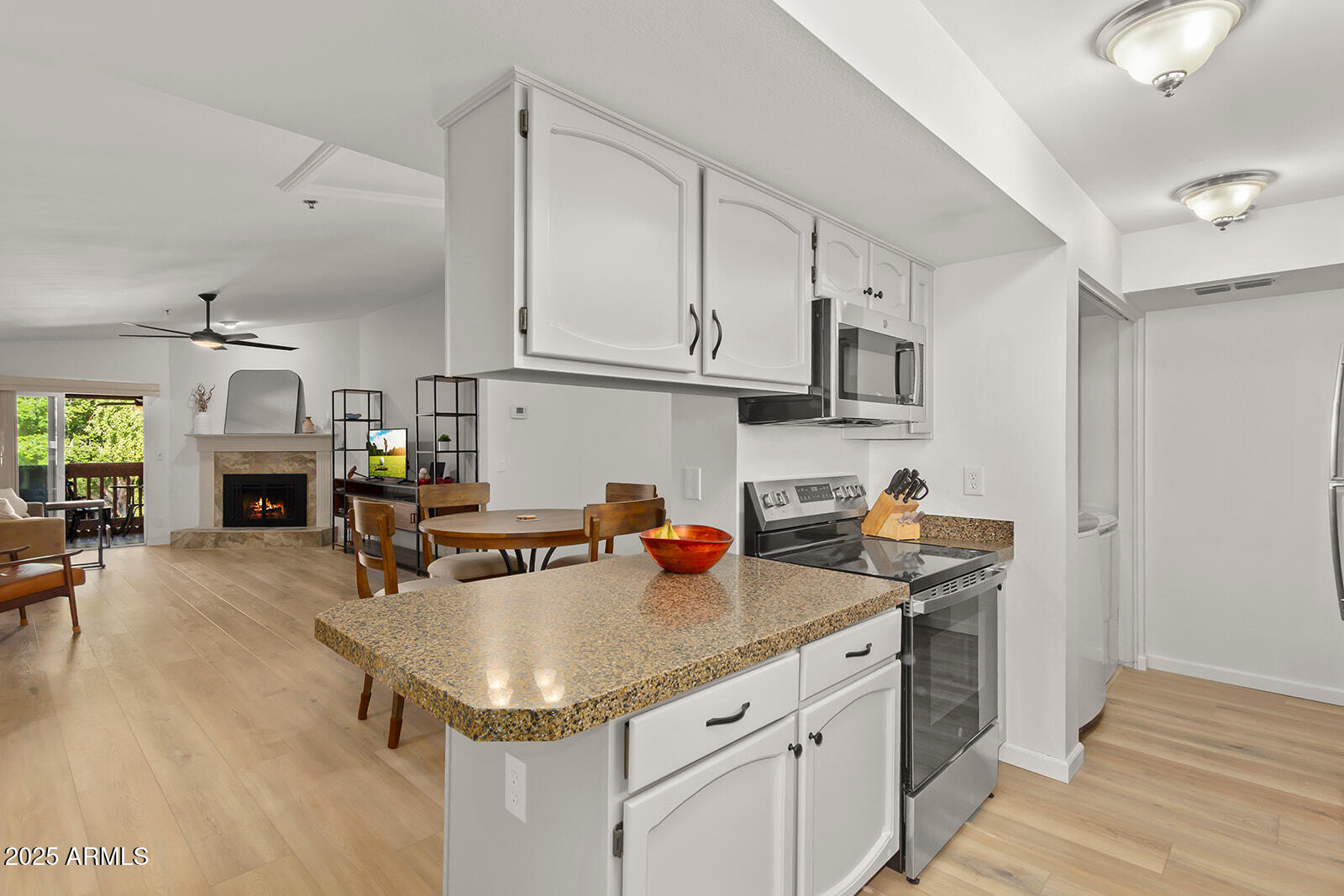 3031 N CIVIC CENTER Plaza 345