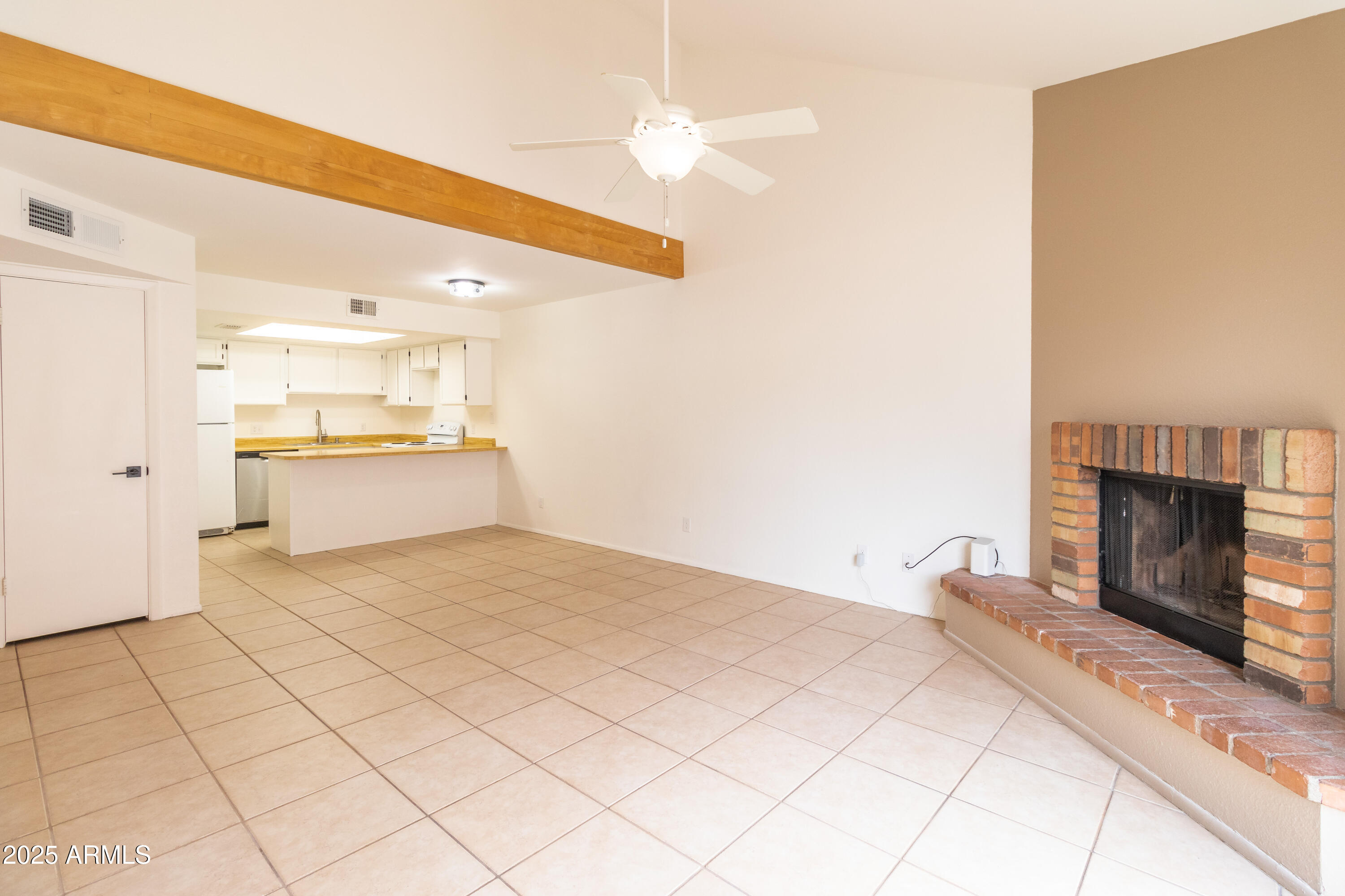 2123 E KIRKLAND Lane 4