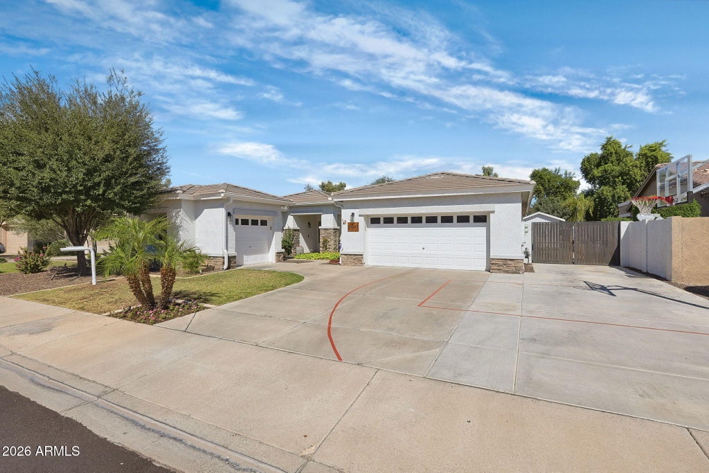 Photo of 20842 E Saddle Way, Queen Creek, AZ 85142 (MLS # 7091835)