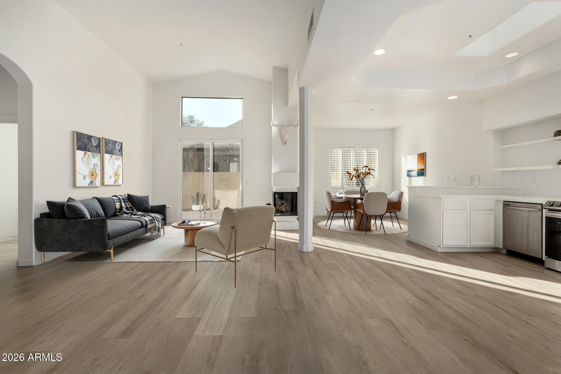 7955 E CHAPARRAL Road 122