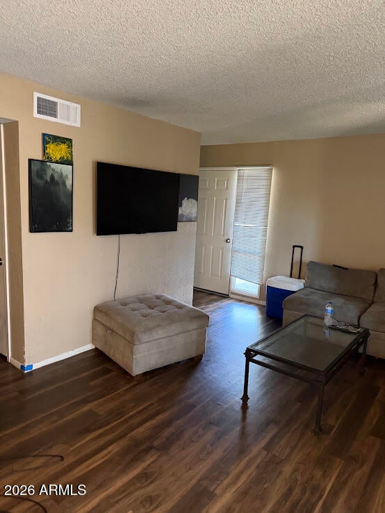 3810 N MARYVALE Parkway 1079