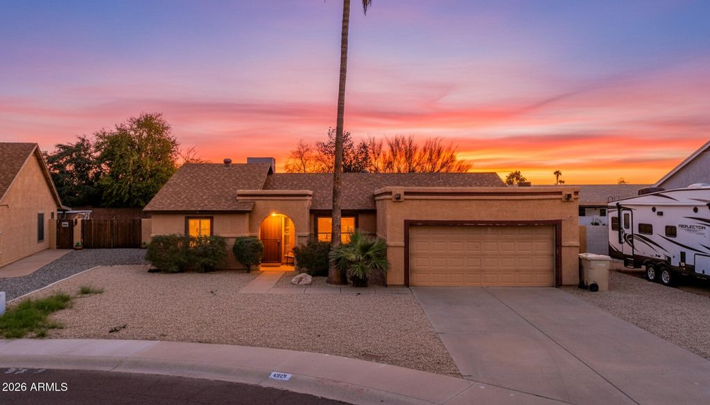 Photo of 6715 N 81st Drive, Glendale, AZ 85303 (MLS # 6992289)