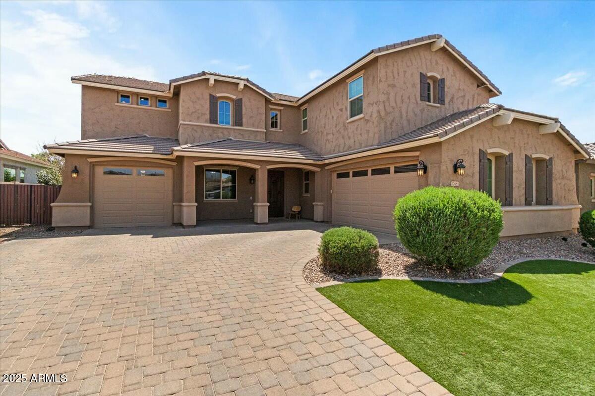 20483 E MOCKINGBIRD Drive