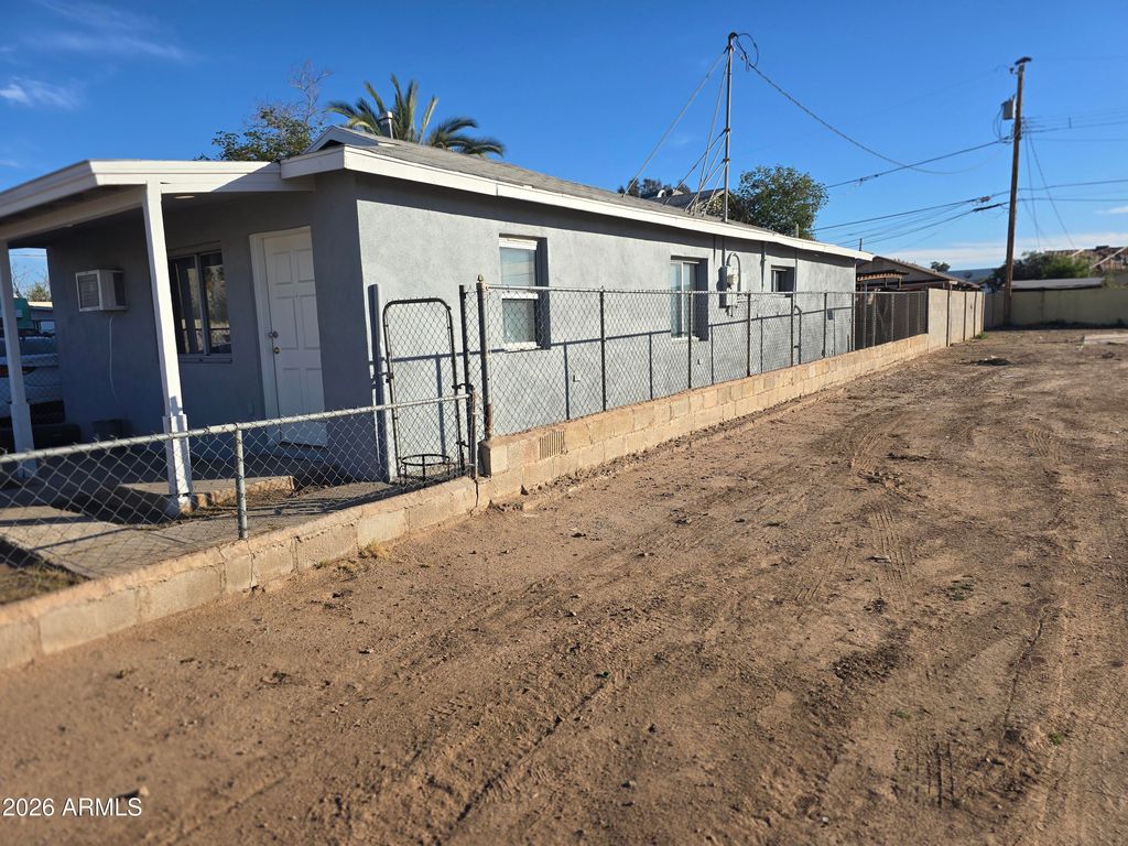Photo of 743 W Pima Street, Phoenix, AZ 85007 (MLS # 6977726)