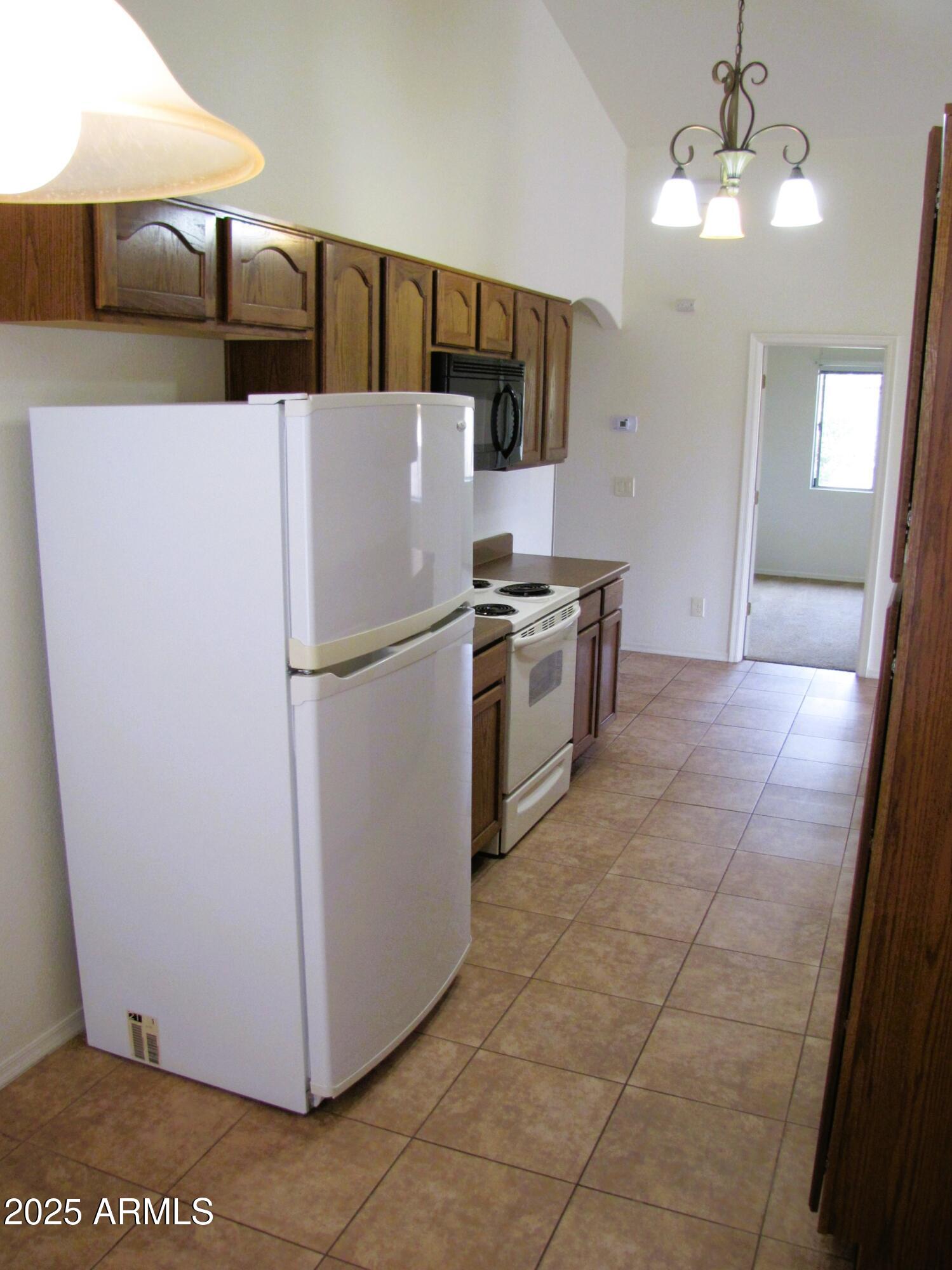SILVERADO - Residential Lease