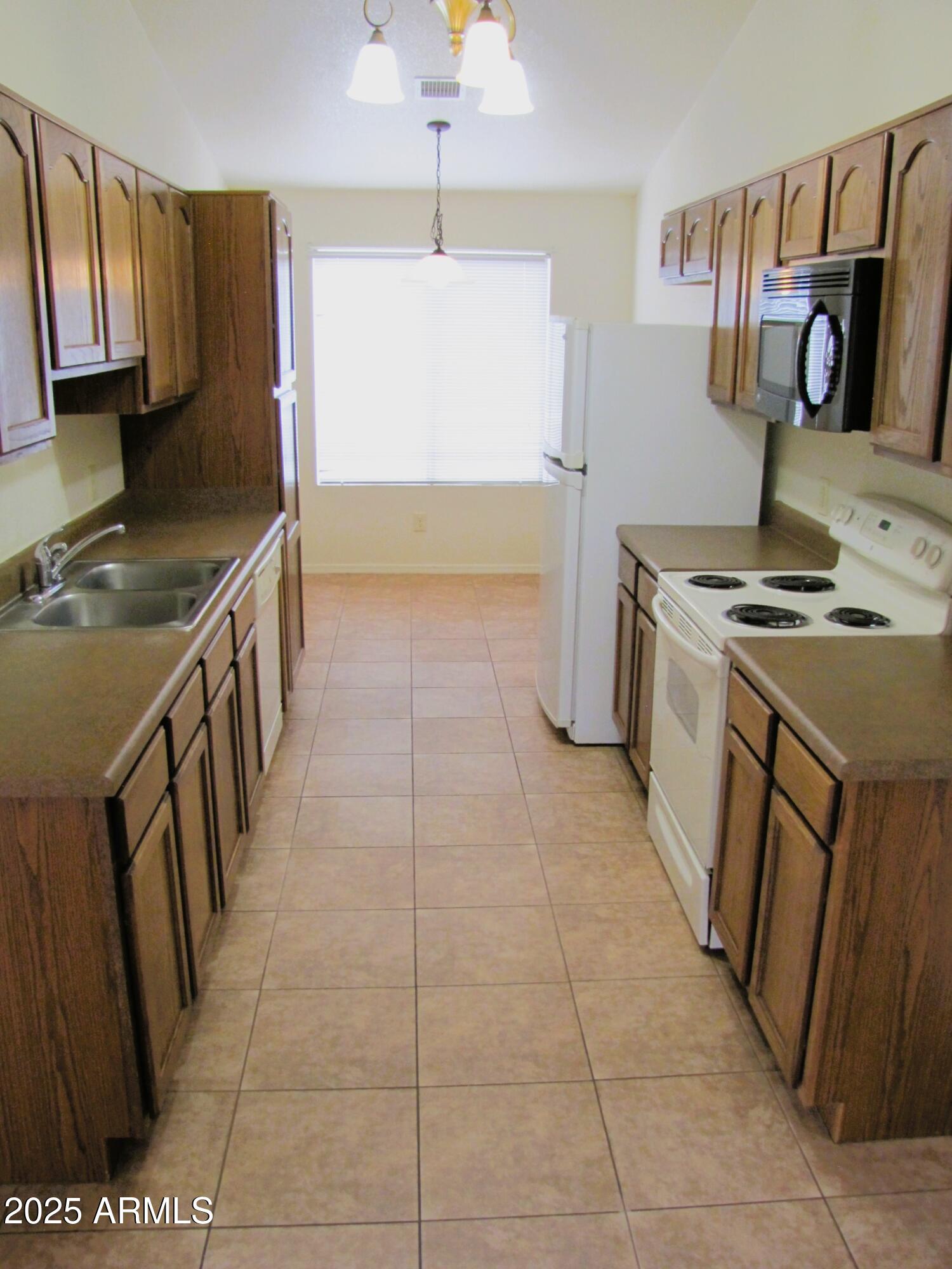 SILVERADO - Residential Lease