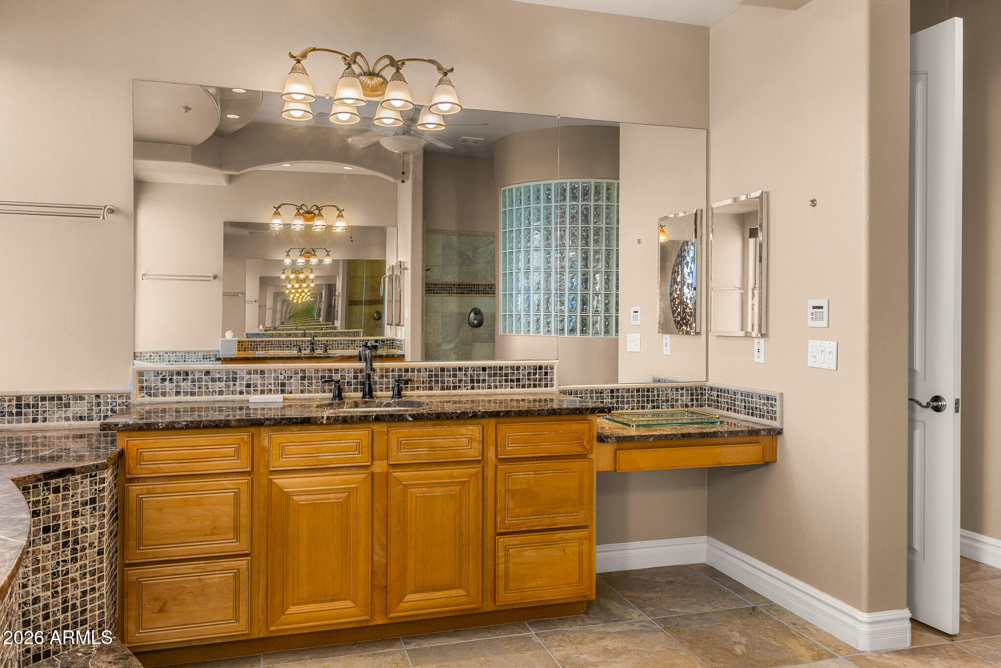 WEST LAKE ESTATES - Residential