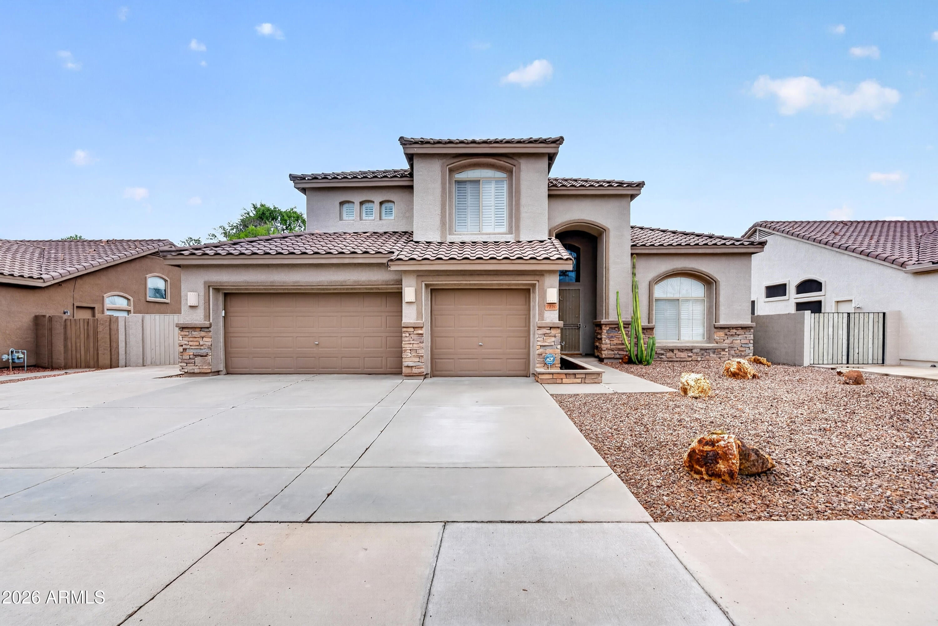 7220 W MELINDA Lane