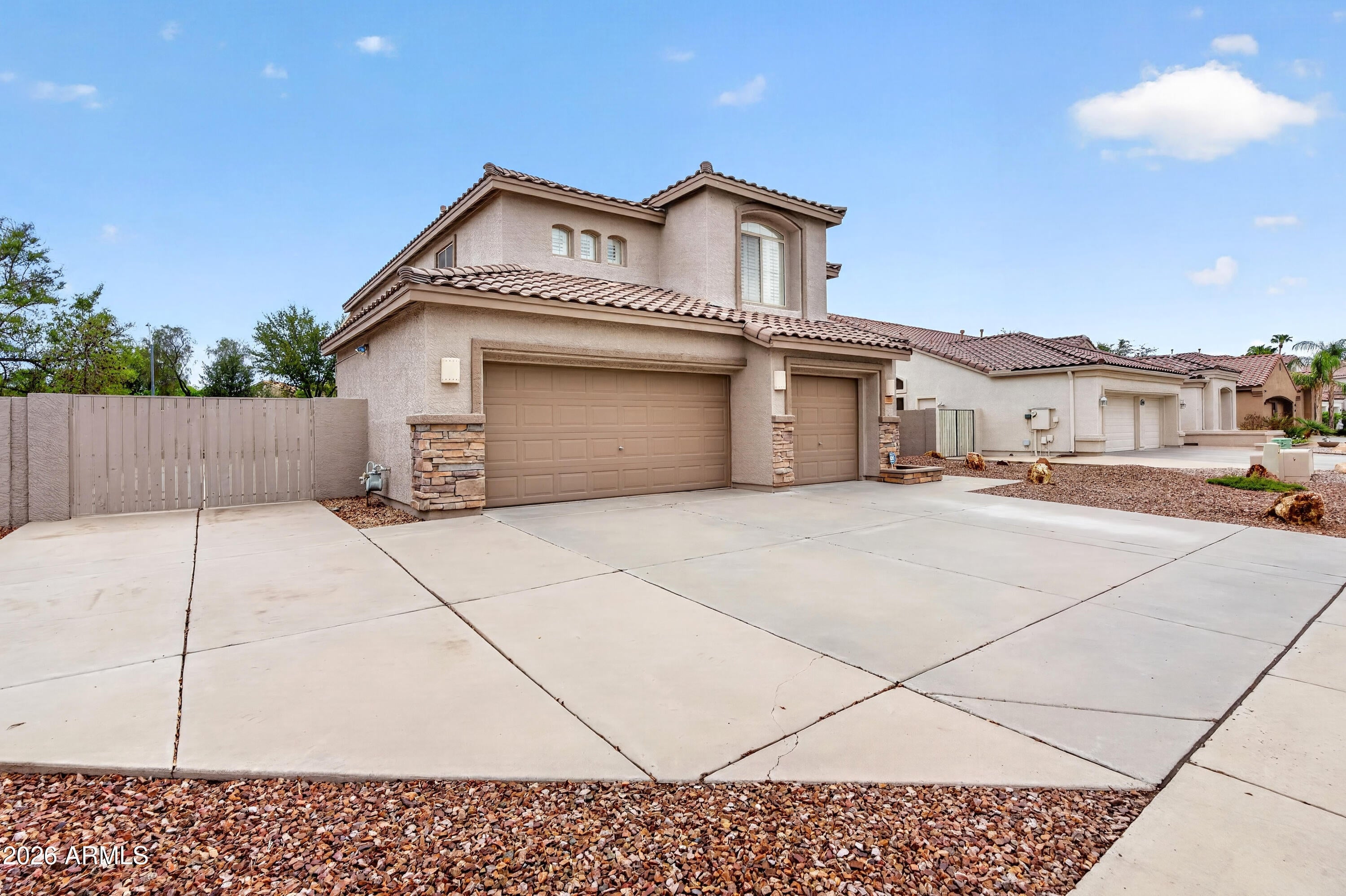 7220 W MELINDA Lane