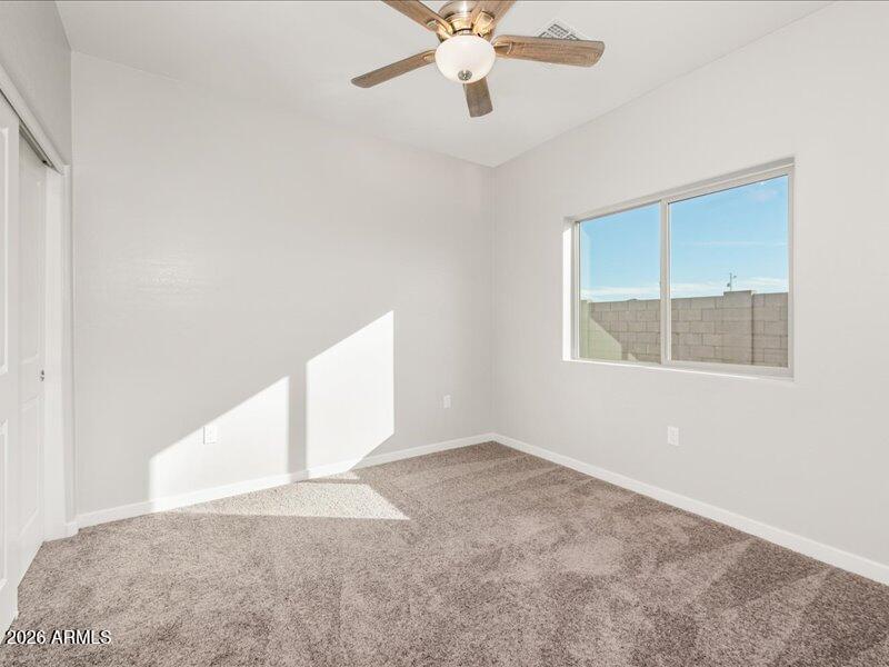 8611 W MISSION HILLS Drive