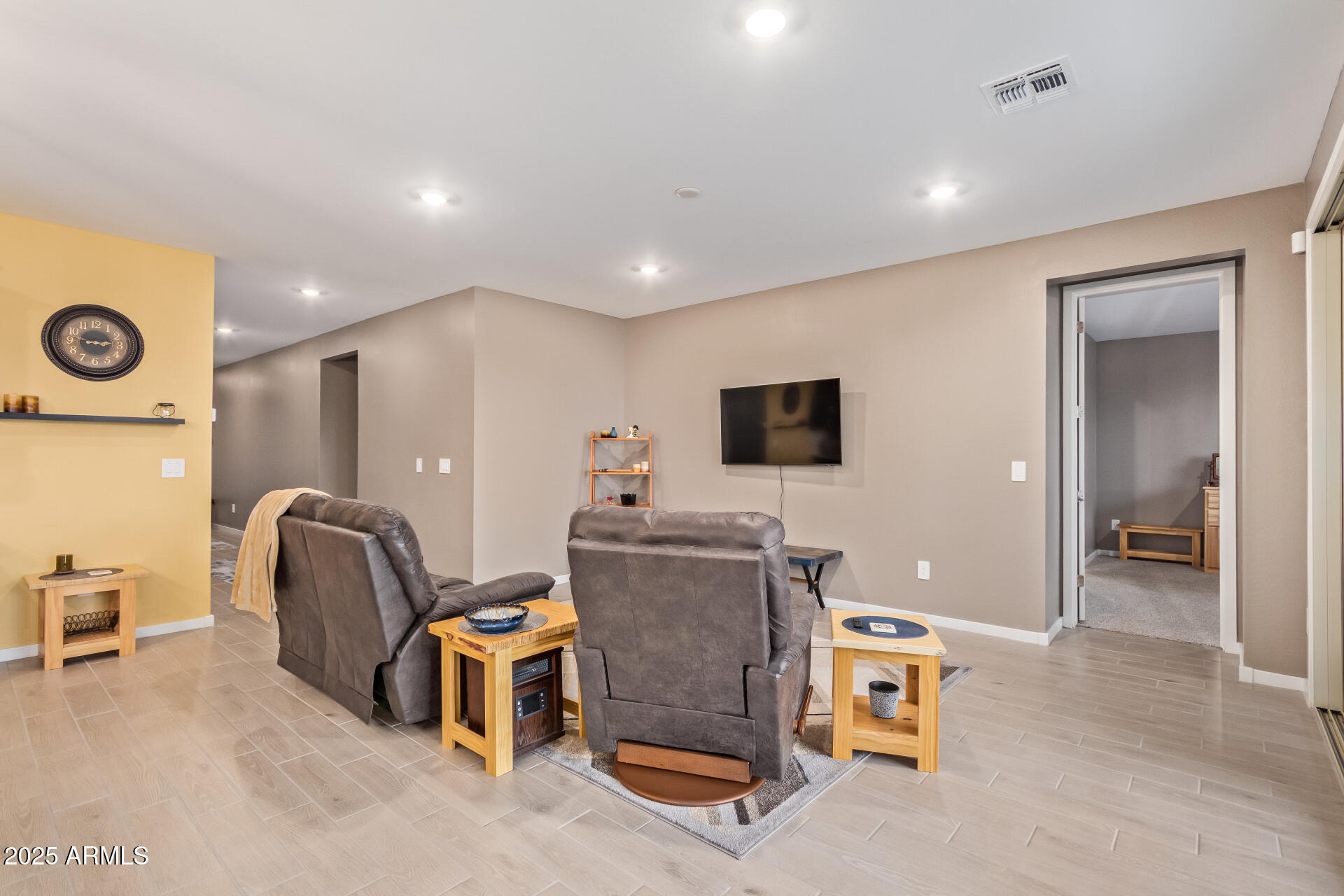 4812 W HUNTER Trail