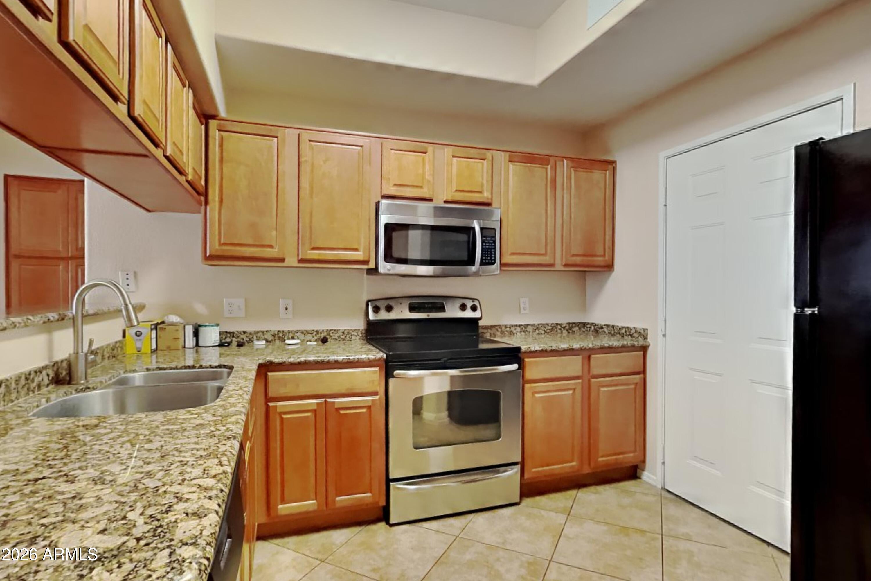 600 W GROVE Parkway 1145