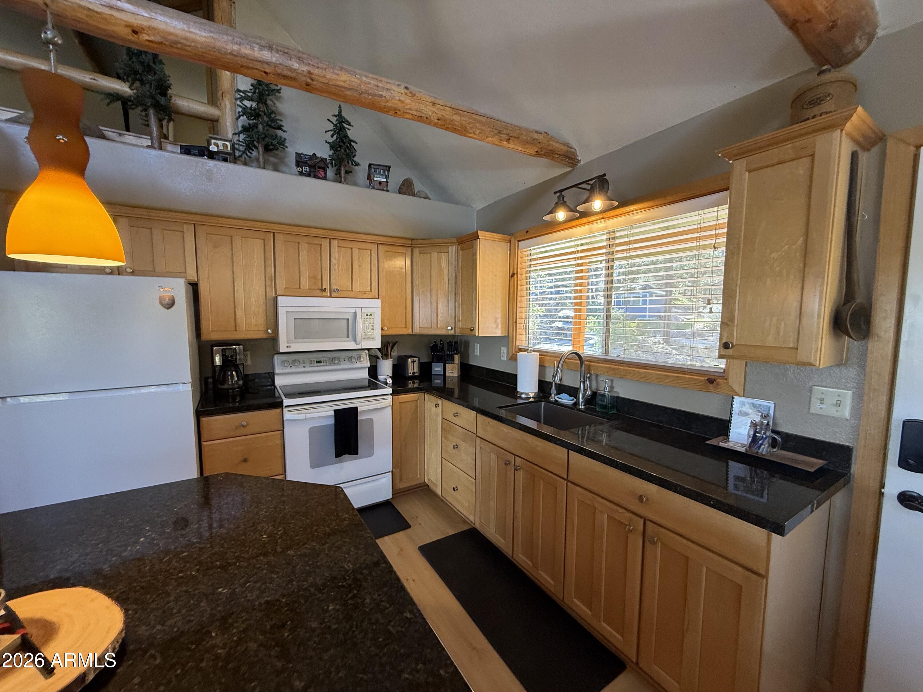 23487 S MANZANITA Road