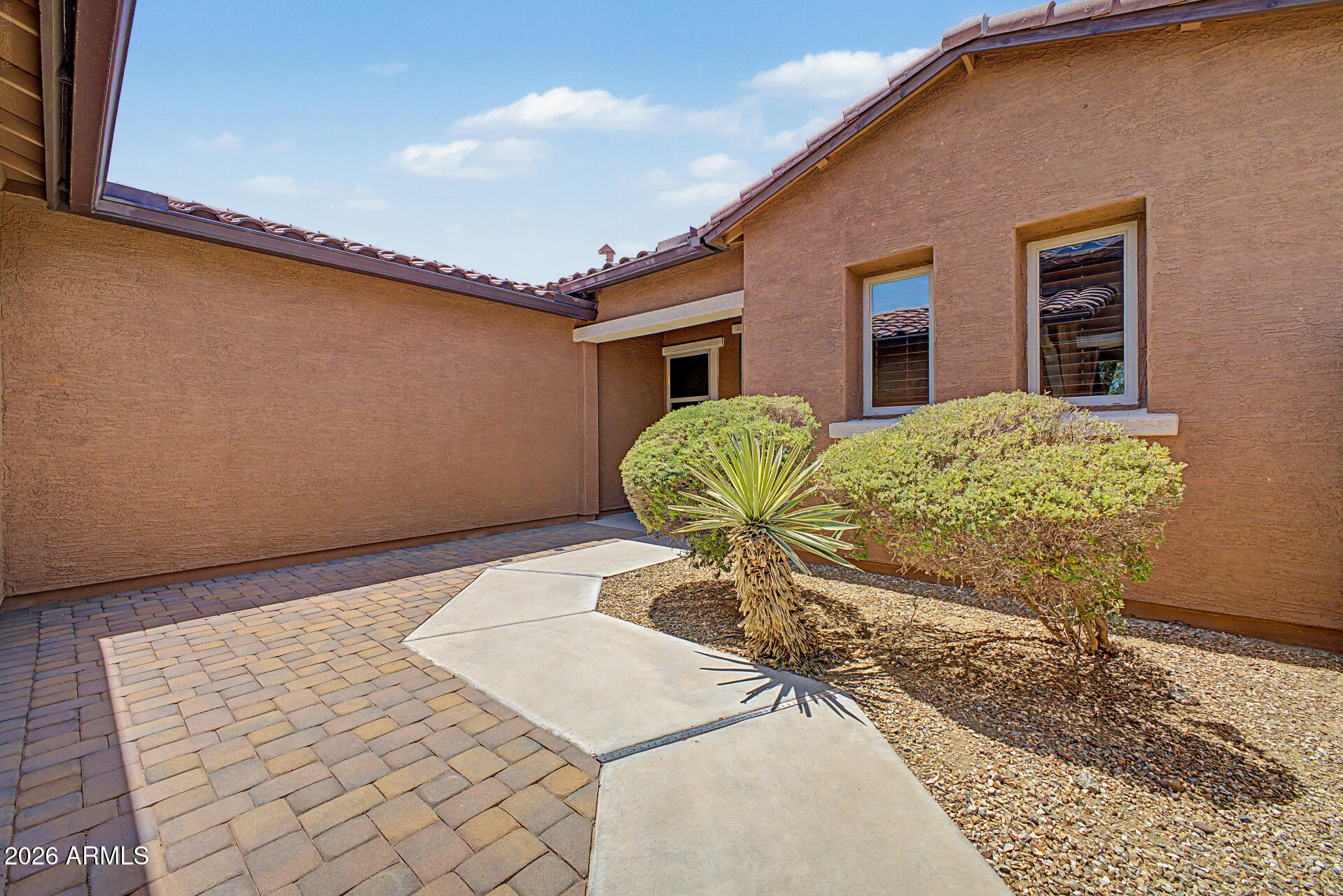 17895 W DESERT WIND Drive