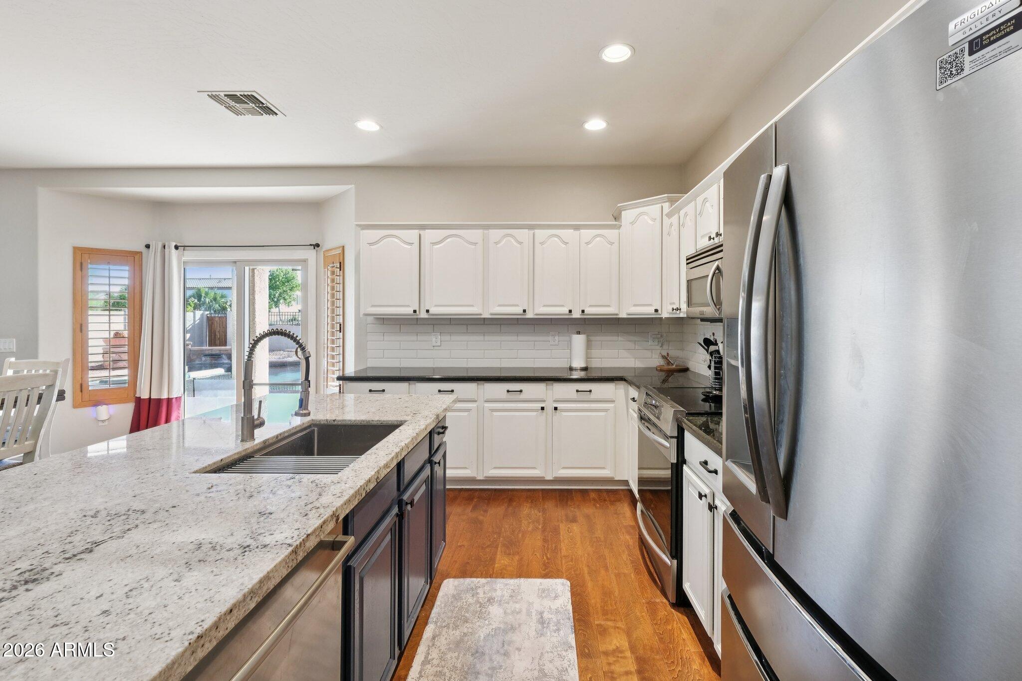 14711 W CLARENDON Avenue