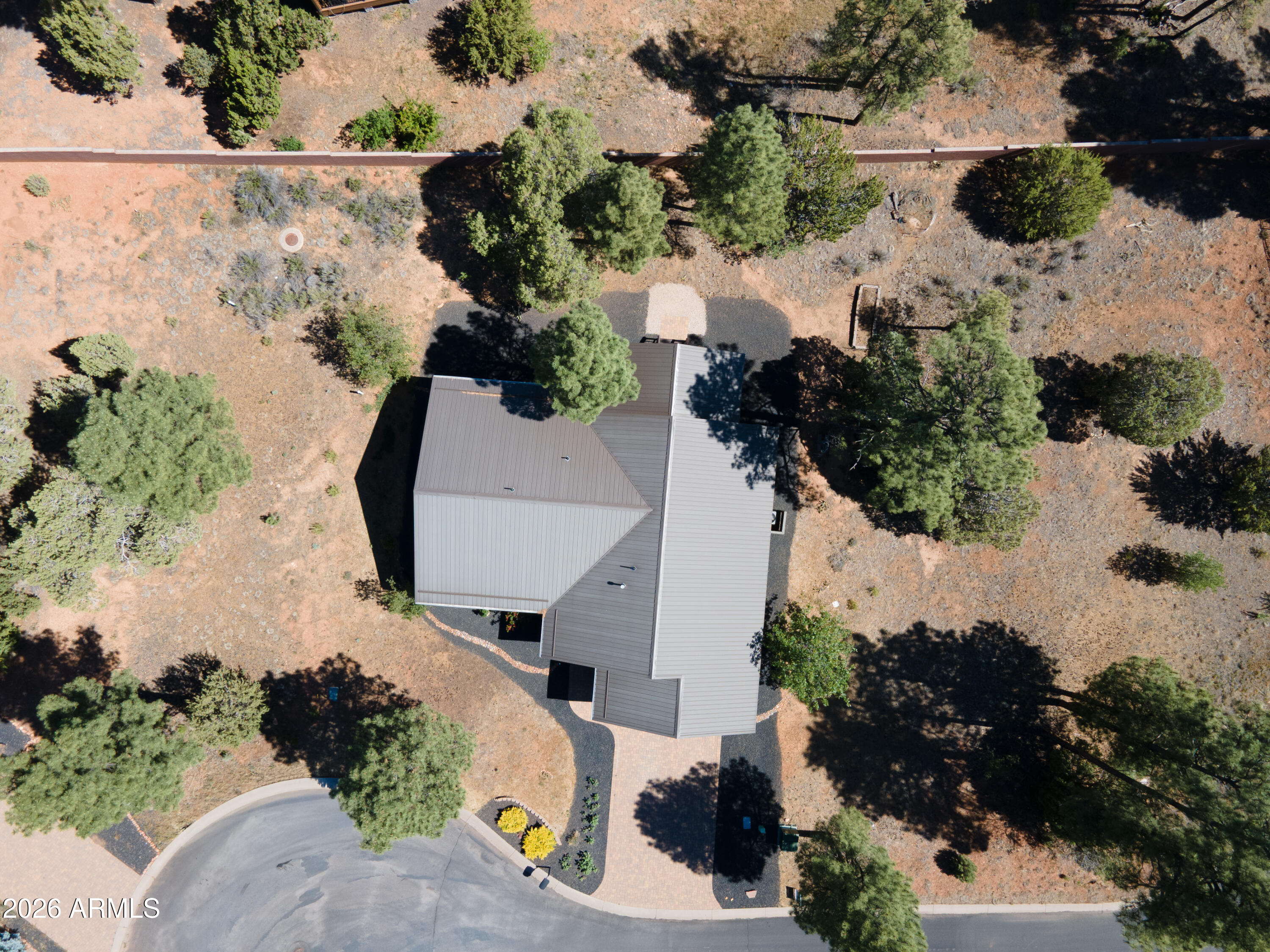 4790/4800 MOUNTAIN HOLLOW Loop