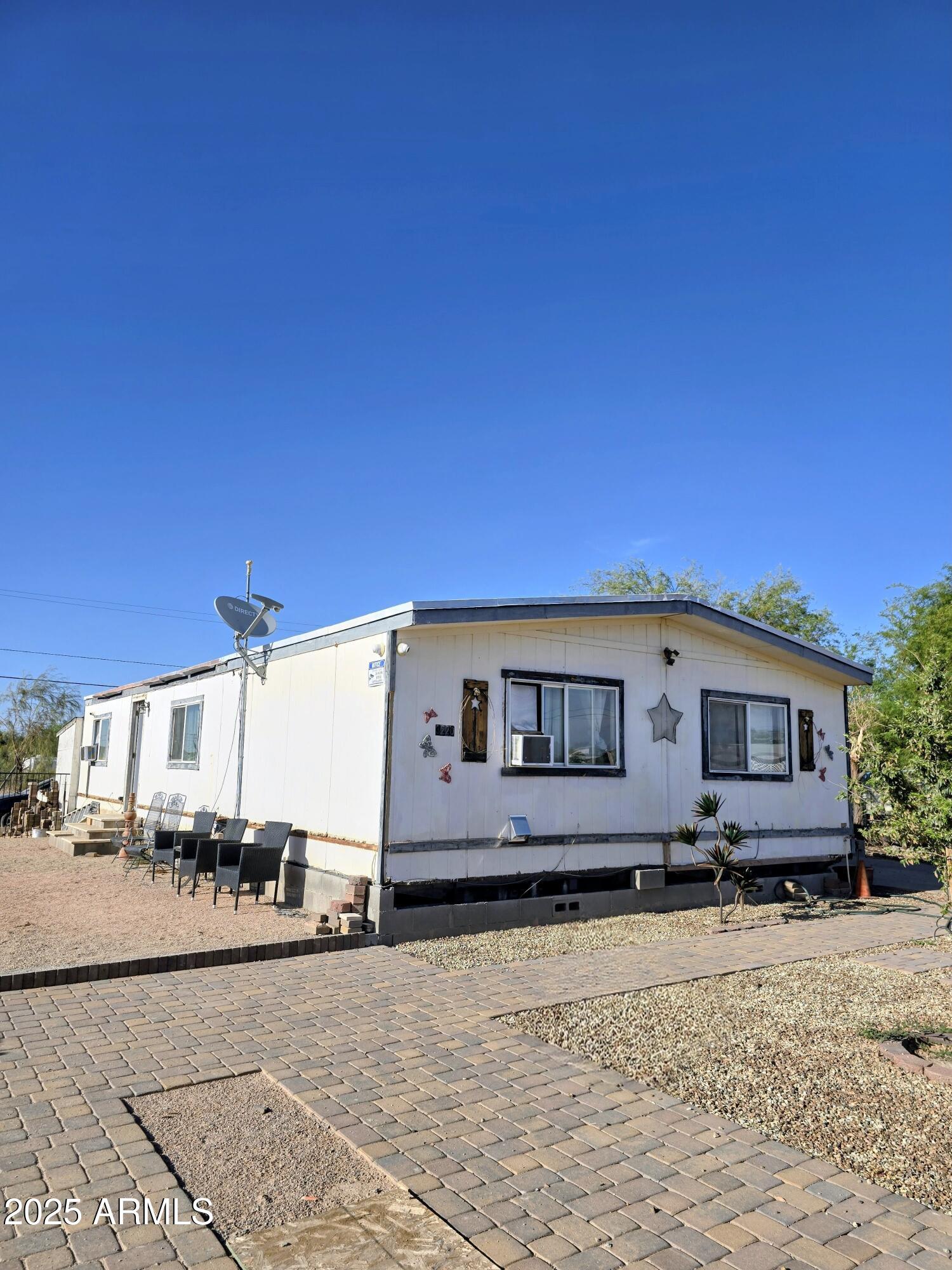 3220 W CABALLERO Drive