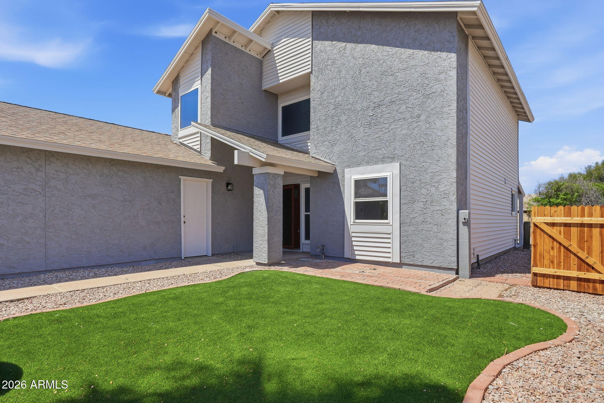 2134 S CHOLLA --