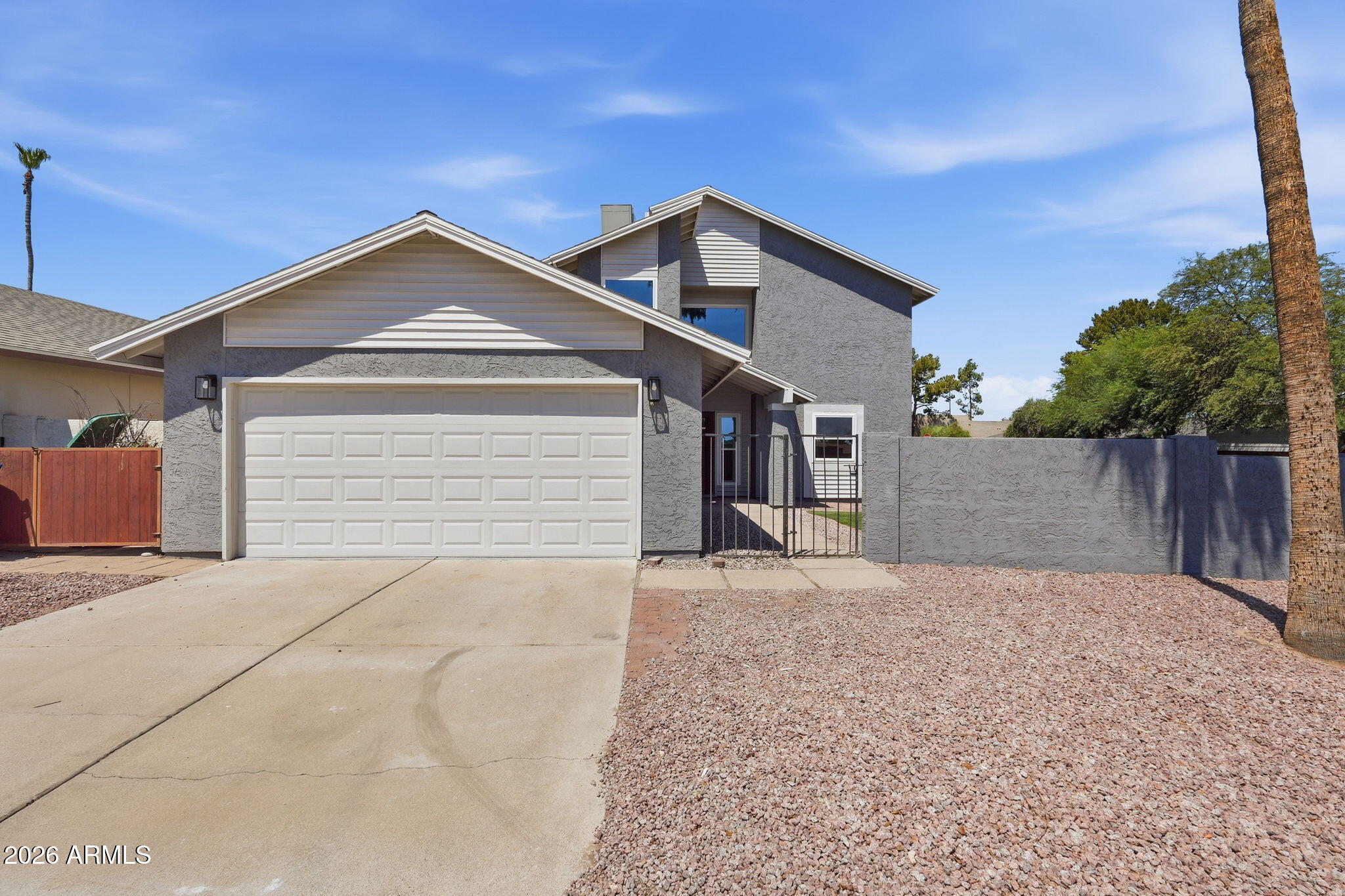 2134 S CHOLLA --