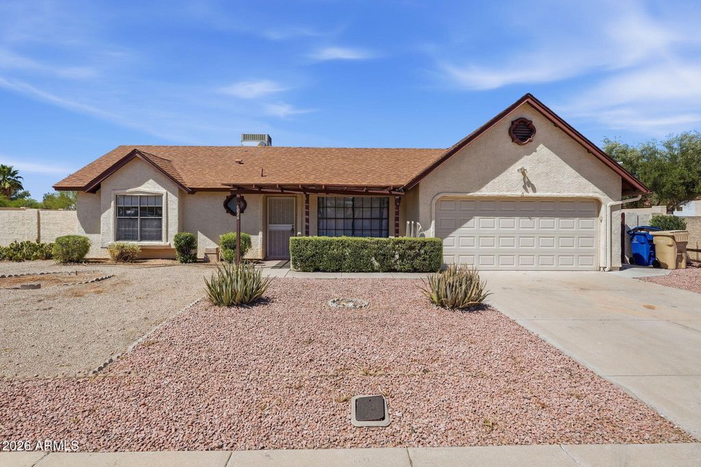 Photo of 6026 W Juniper Avenue, Glendale, AZ 85306 (MLS # 7019644)