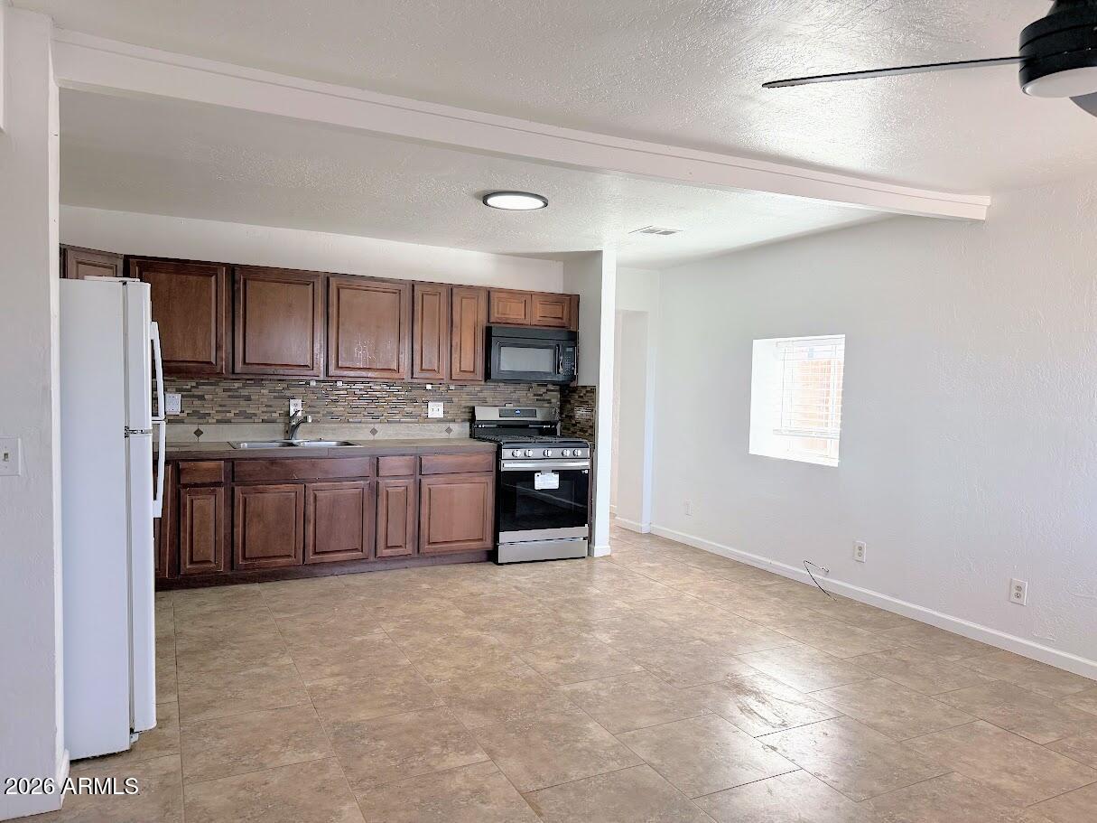 334 E CENTRAL Avenue