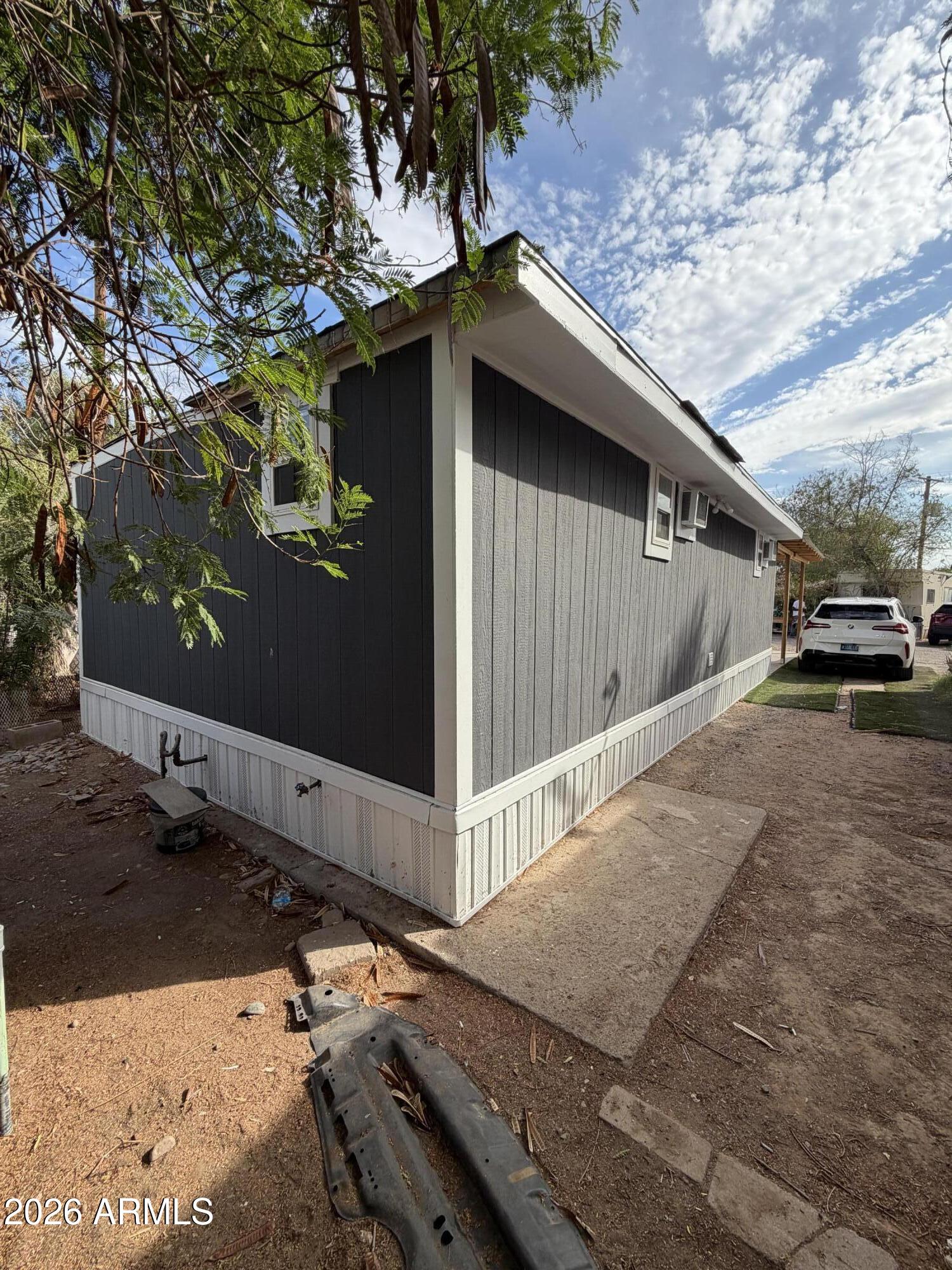 4131 E MCDOWELL Road 20