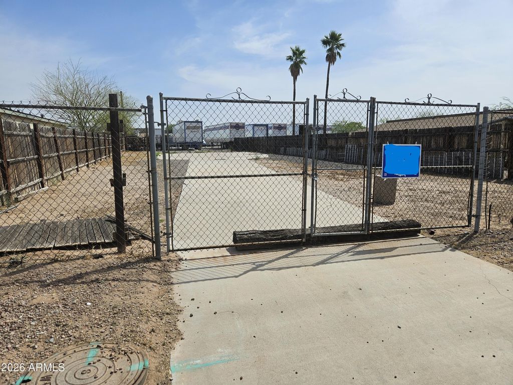 Photo of 1584 N Wood Street, Casa Grande, AZ 85122 (MLS # 7005127)
