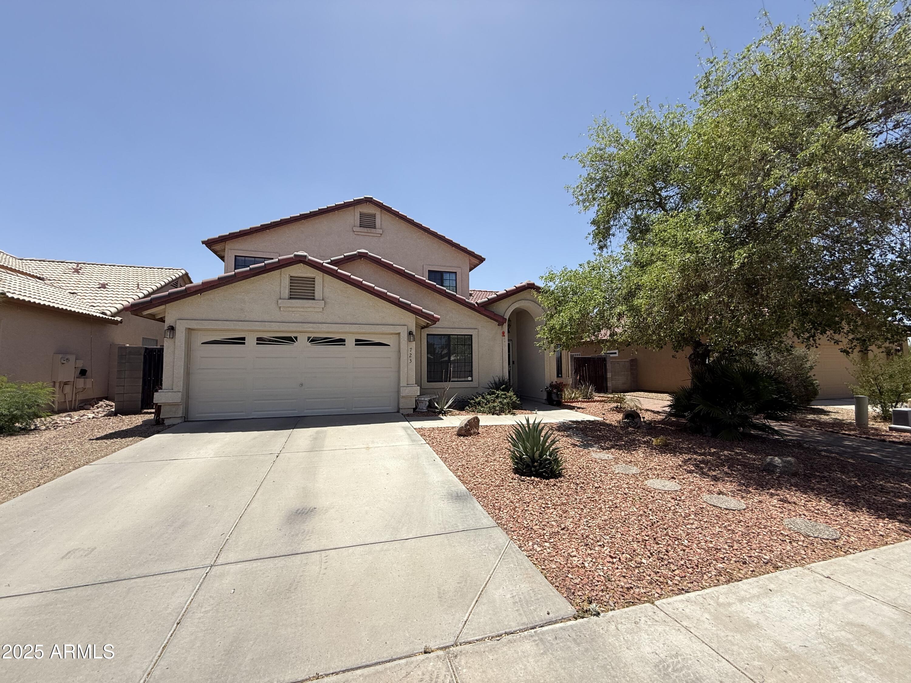 723 W MILADA Drive