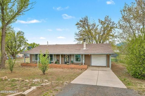 Photo of 6170 E Leisure Lane, Flagstaff, AZ 86004 (MLS # 7013852)
