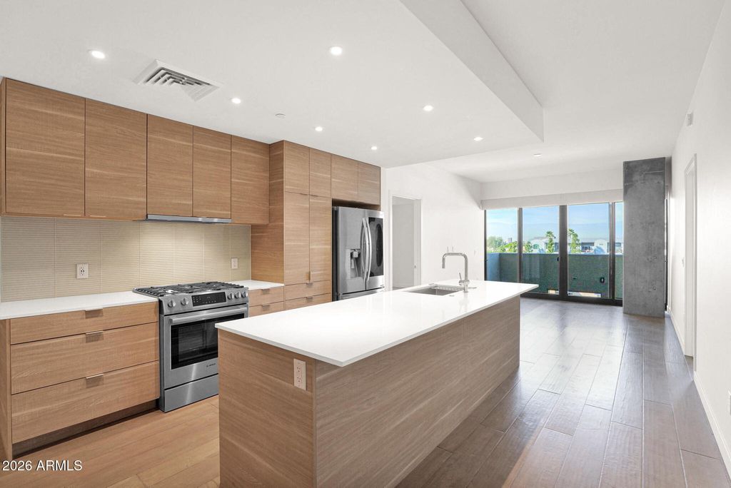 Photo of 2300 E Campbell Avenue #416, Phoenix, AZ 85016 (MLS # 6977969)