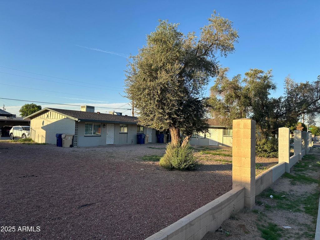 Photo of 6033 W Oregon Avenue, Glendale, AZ 85301 (MLS # 6947782)