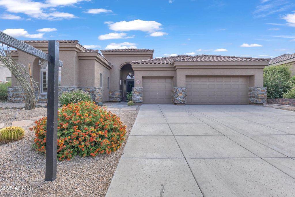 Photo of 26521 N 114th Place, Scottsdale, AZ 85255 (MLS # 6901541)
