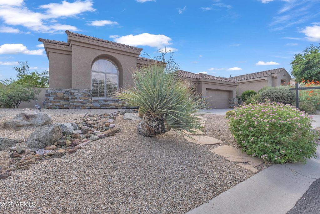 Photo of 26521 N 114th Place, Scottsdale, AZ 85255 (MLS # 6901541)