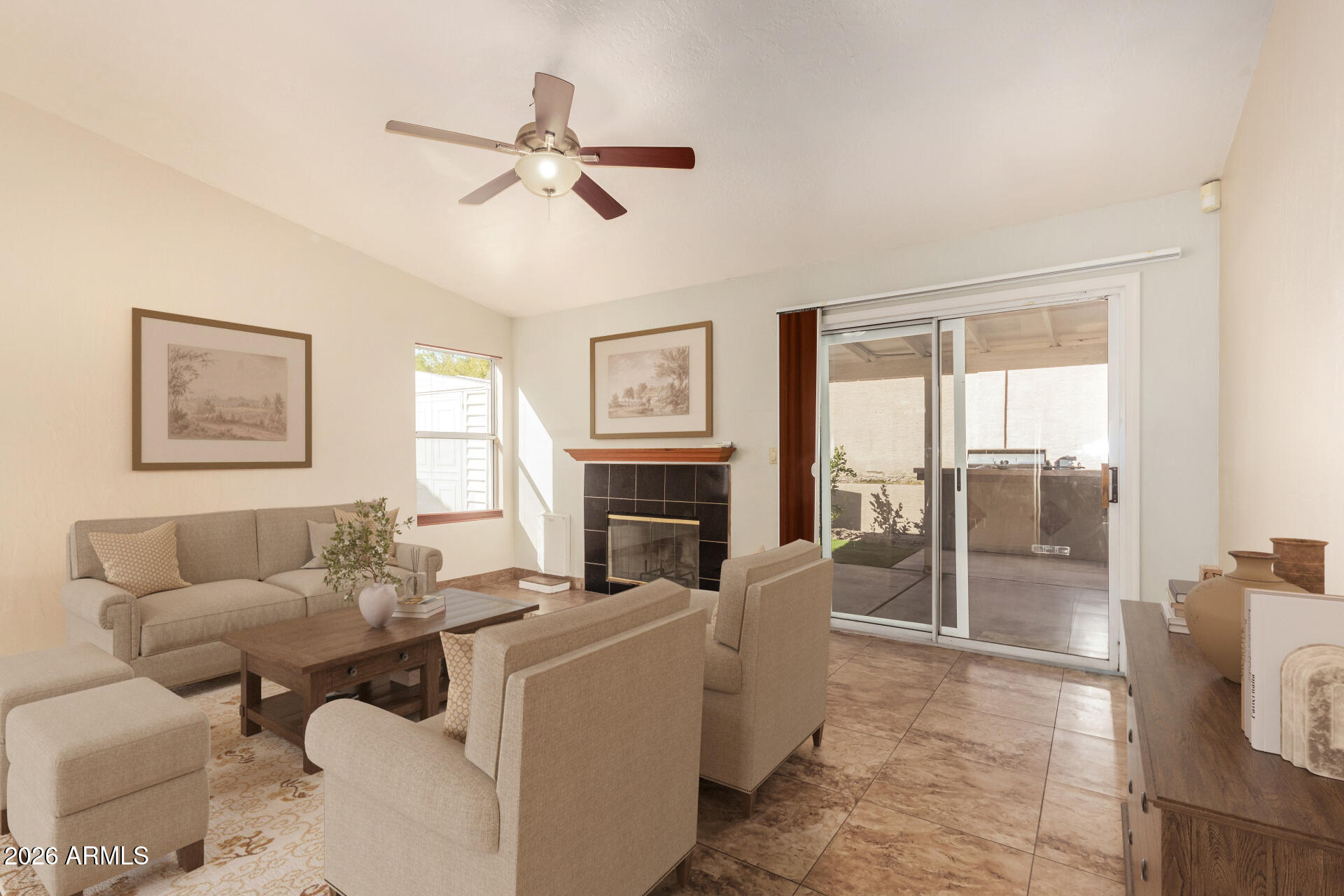 9152 W REDFIELD Road