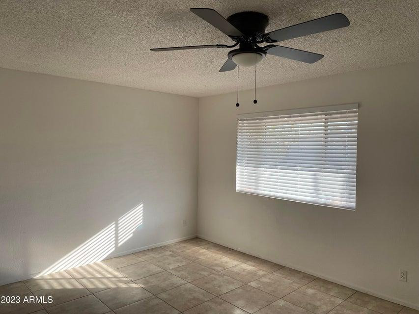 1242 W Carla Vista Drive