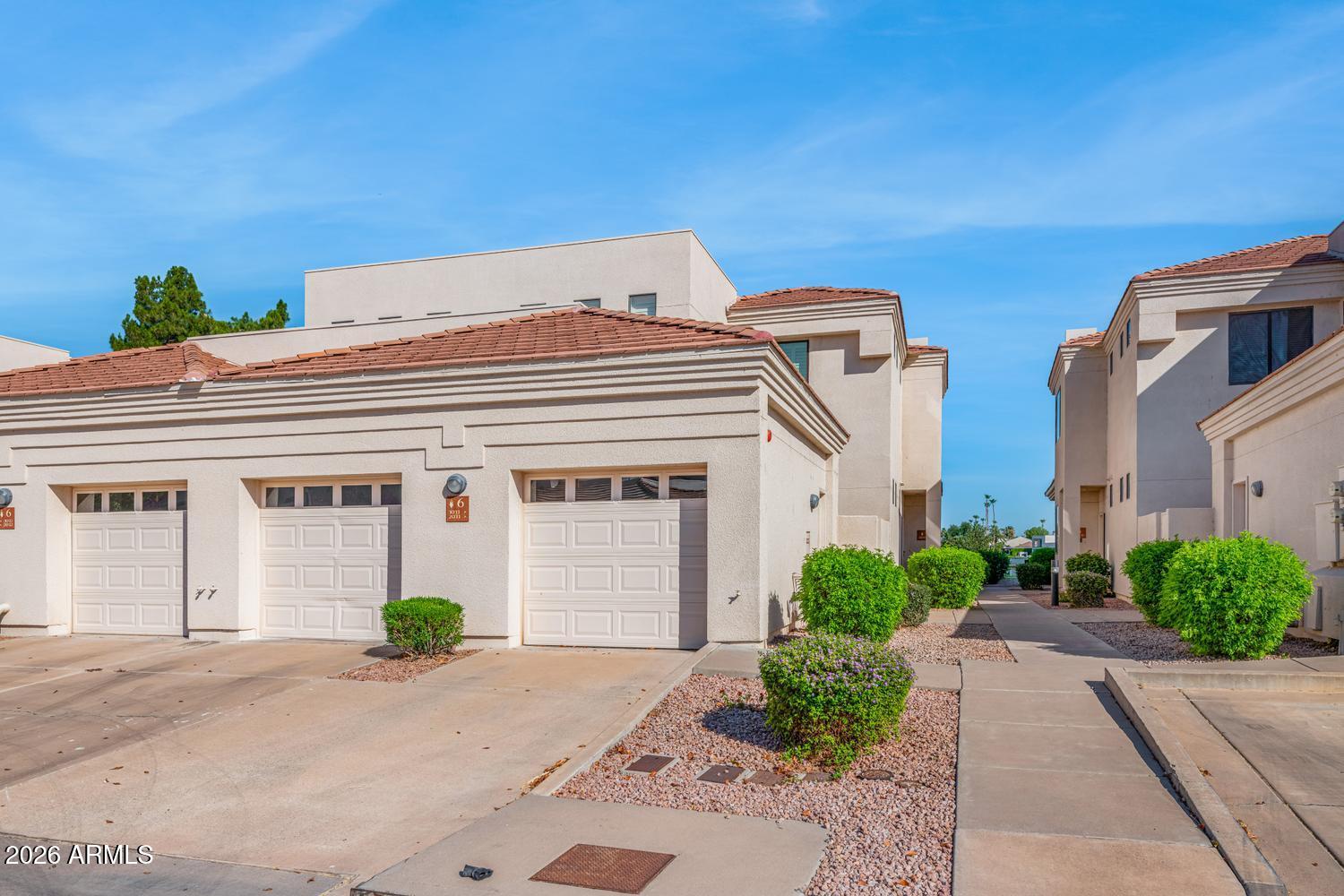 8270 N Hayden Road Unit 2011