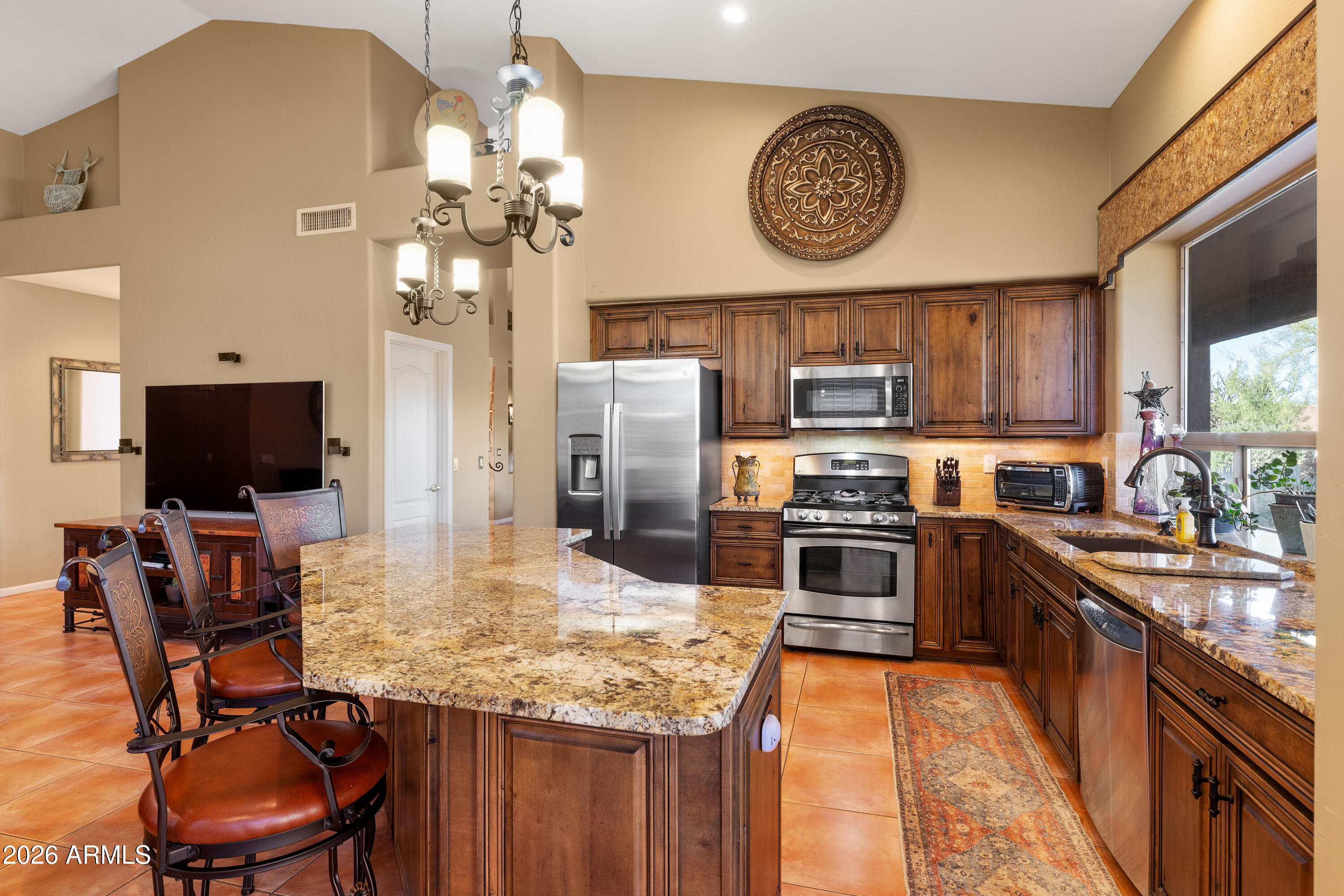 7050 E CARRIAGE TRAILS Drive