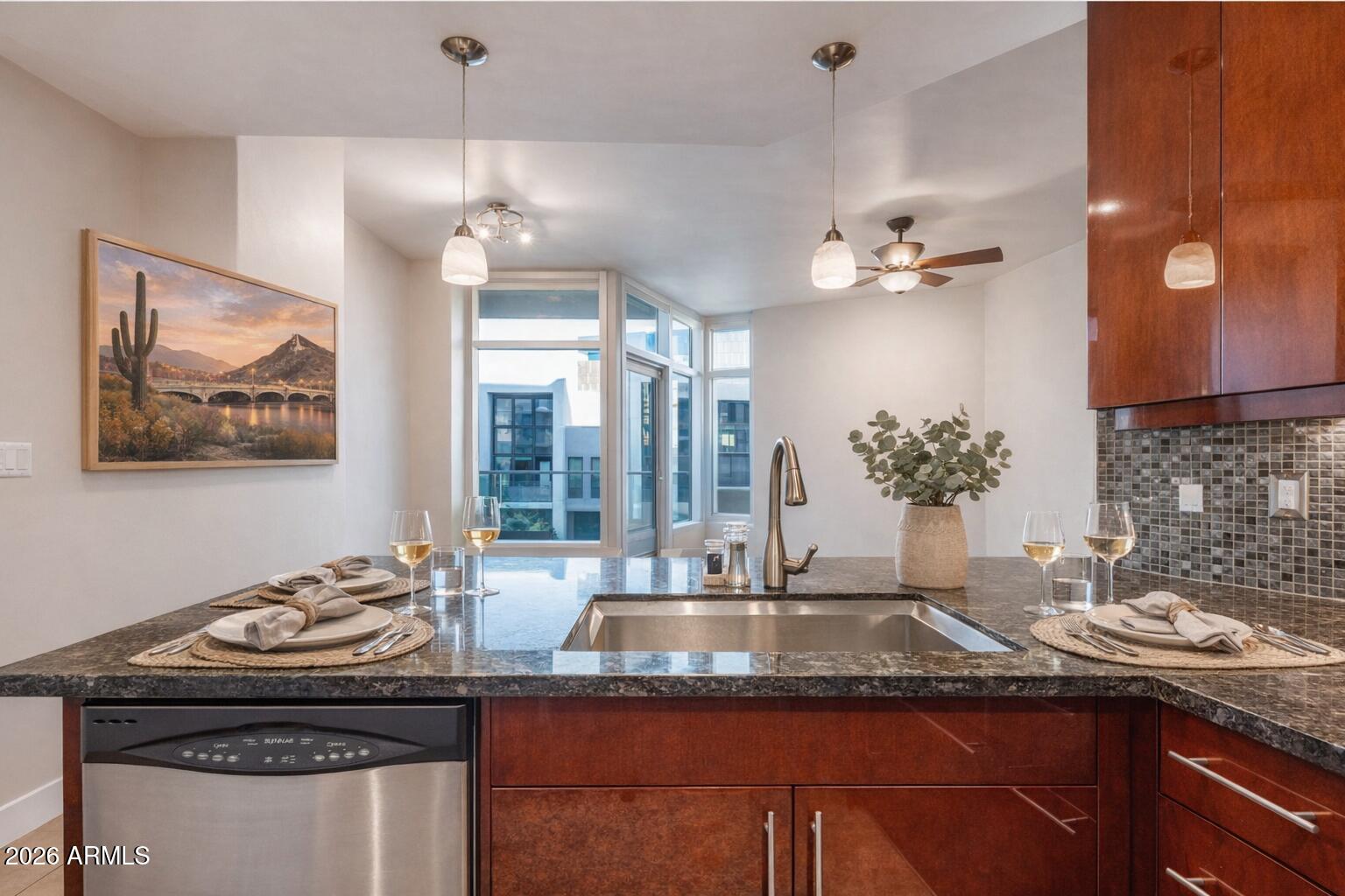 140 E Rio Salado Parkway 411