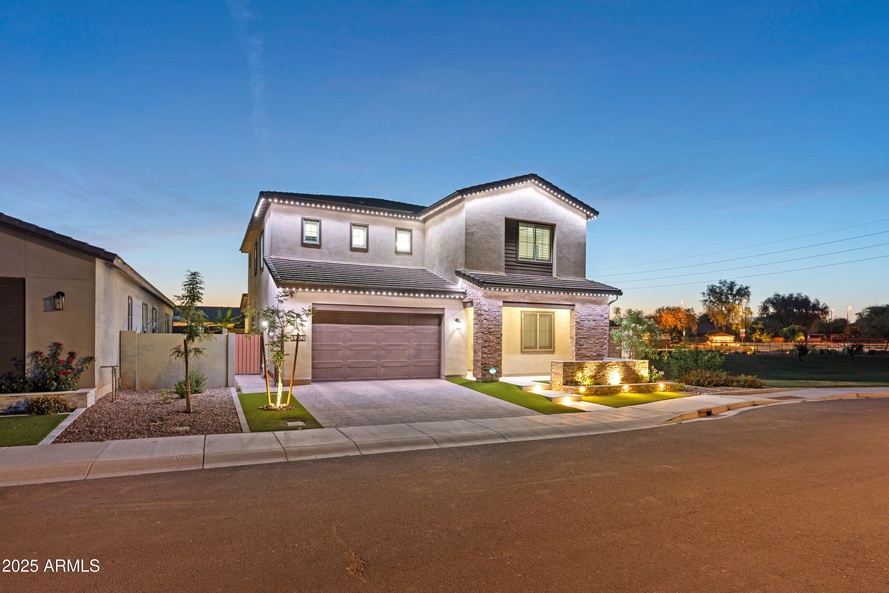 5232 S COBBLESTONE Street