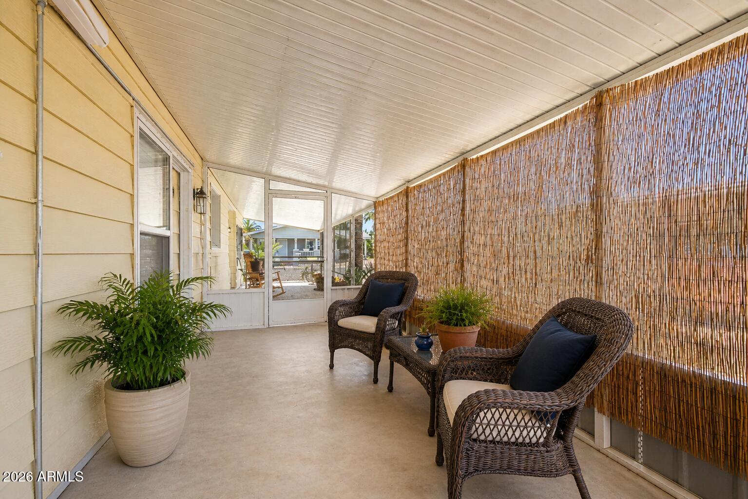 120 N VAL VISTA Drive 207