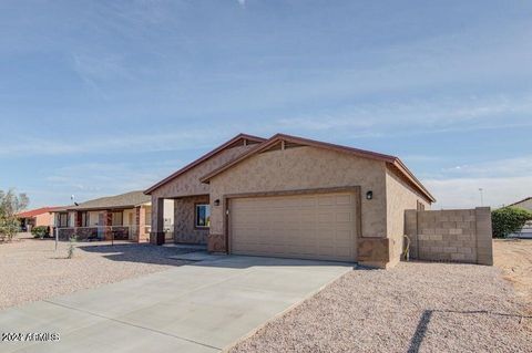 A home in Arizona City