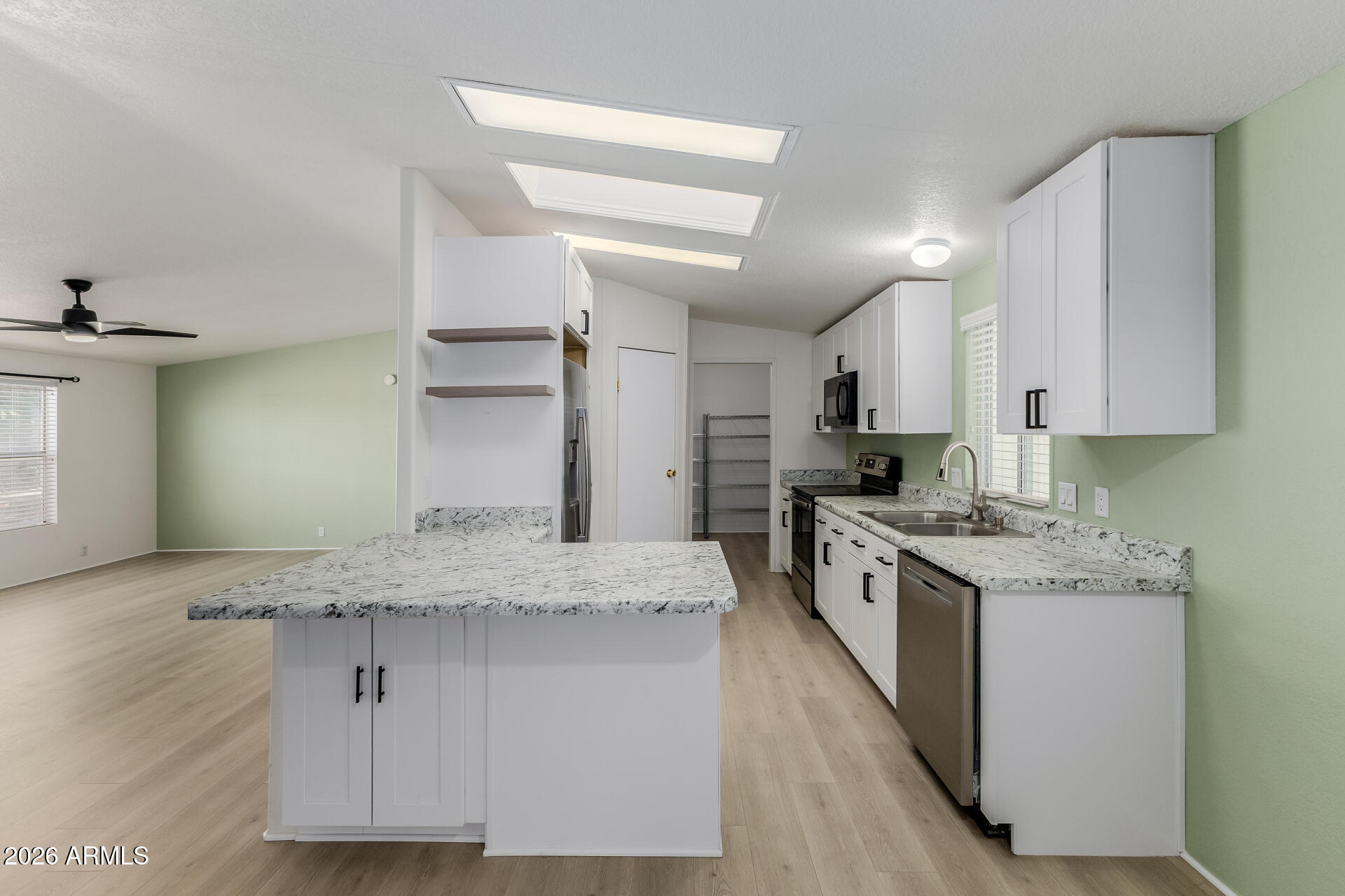 S31 T1N R8E - Residential
