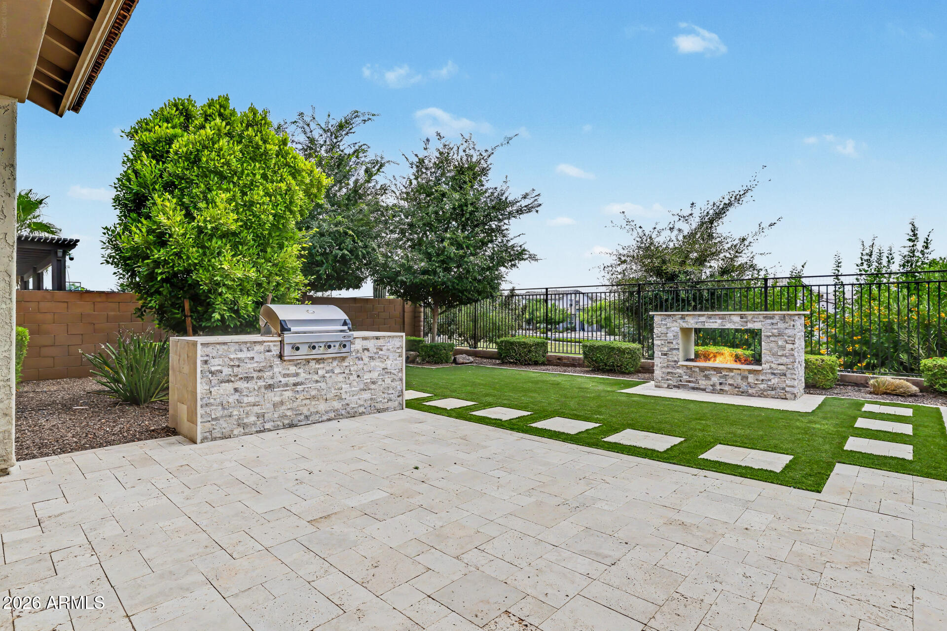 ESTATES AT EASTMARK - Residential