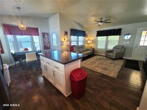 650 N Hawes Road 2869