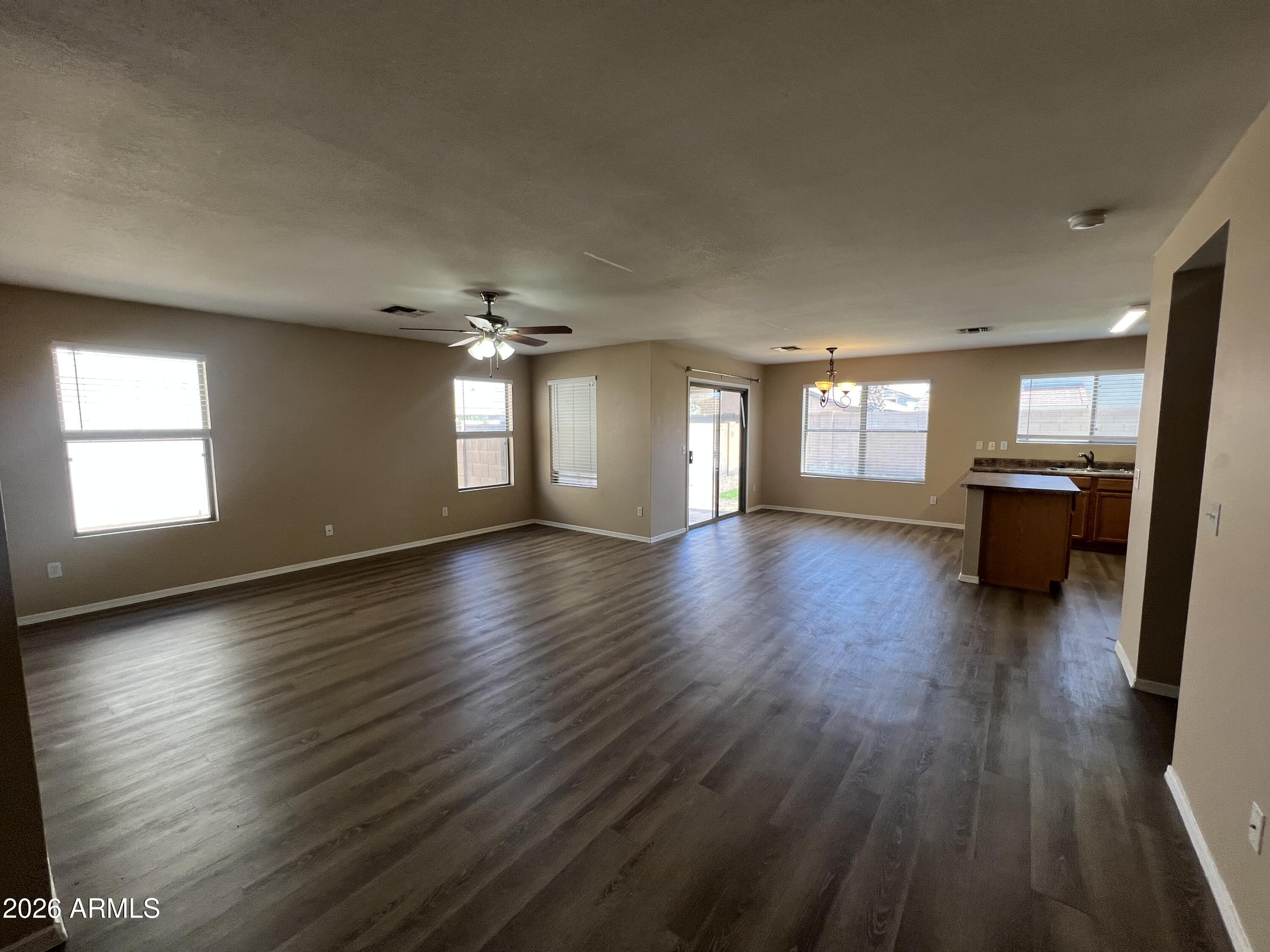 3035 E SANTA ROSA Drive