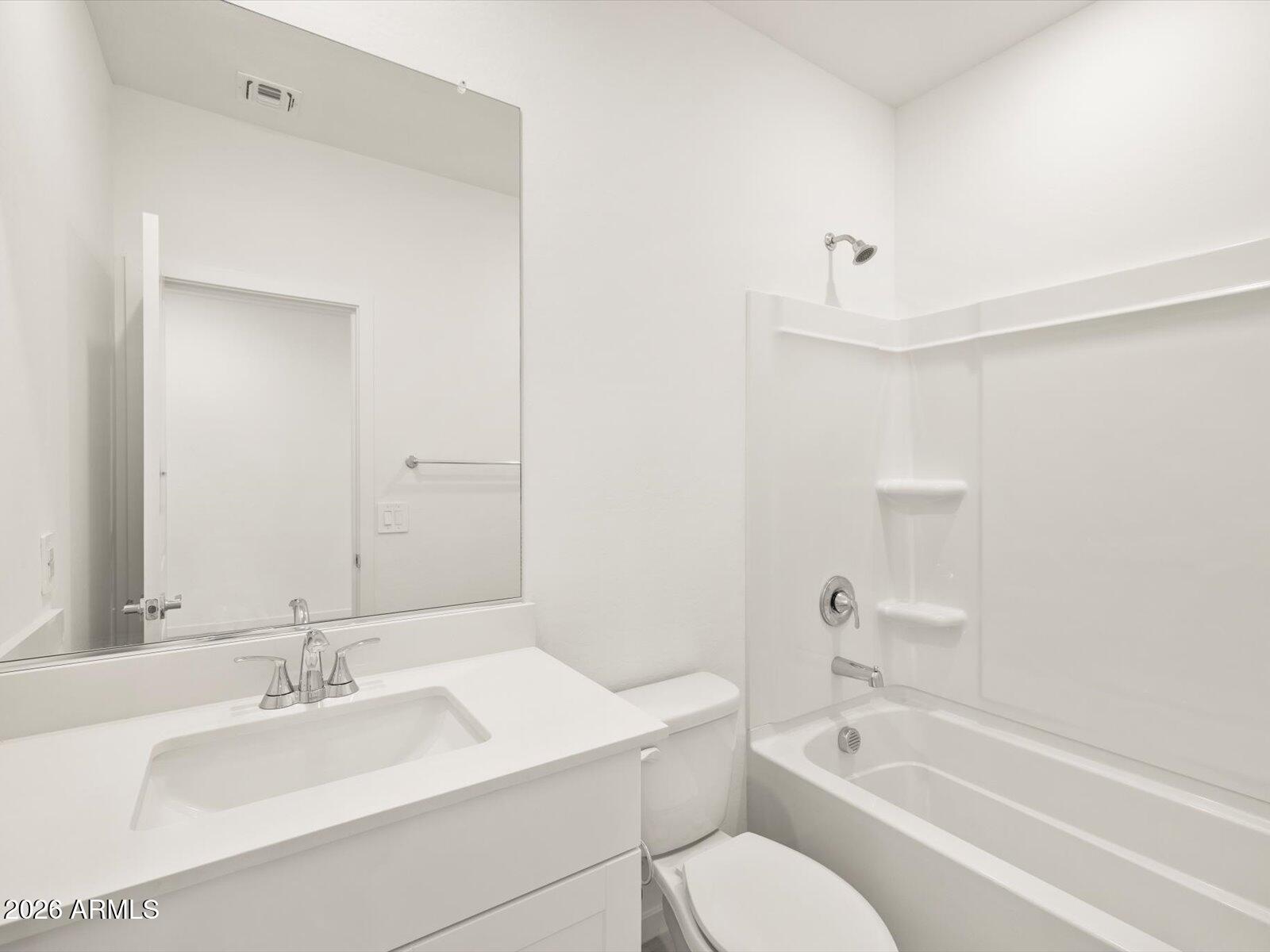 15828 W COTTONTAIL Lane