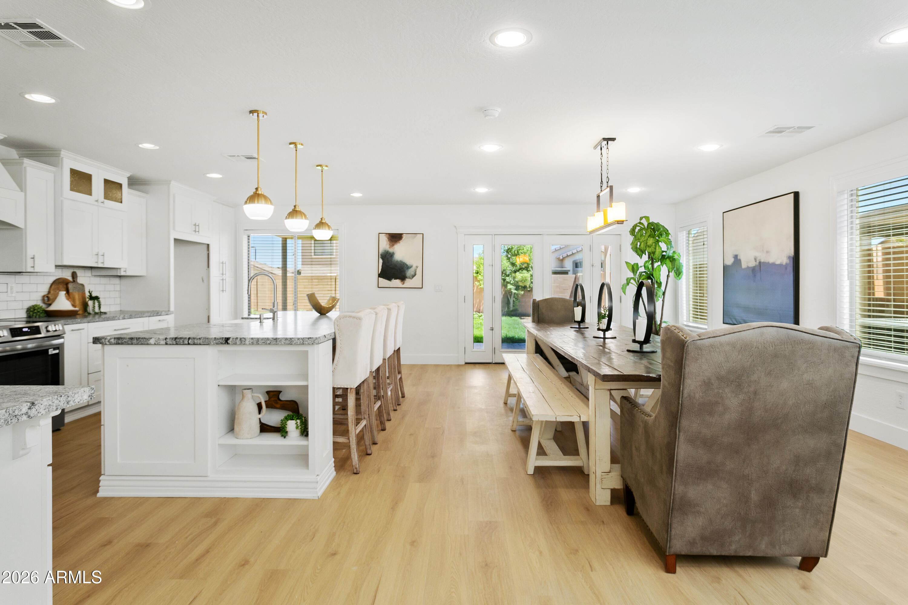 2614 W BOW Court