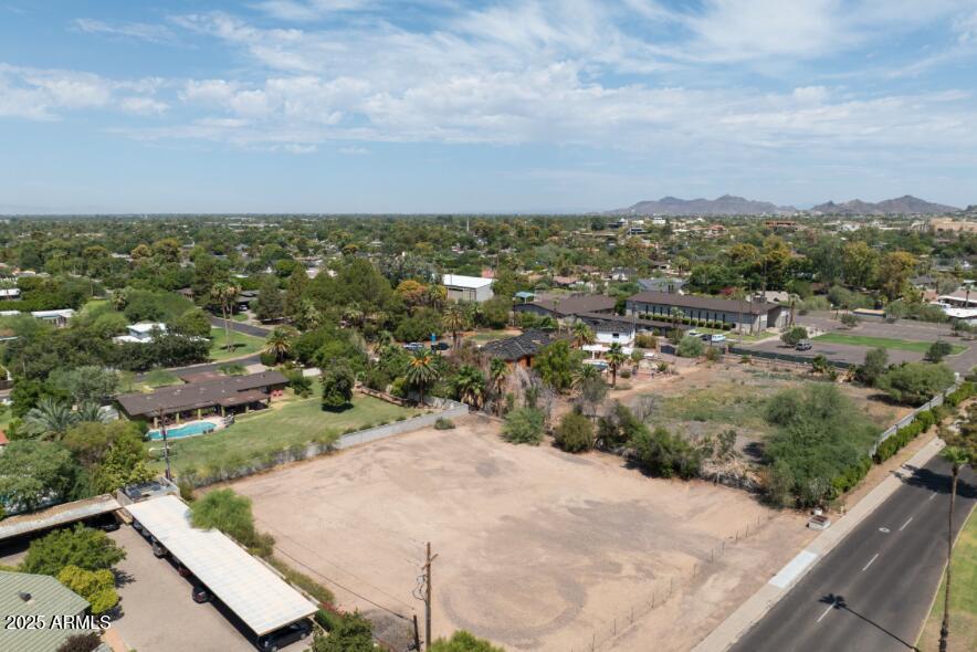 5516 N 24th Street -
